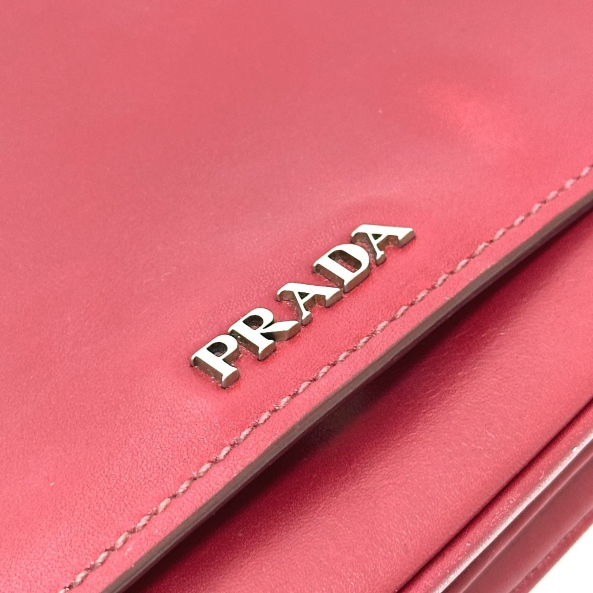 Leather Shoulder Bag (Pre-Owned) - Prada - Modalova