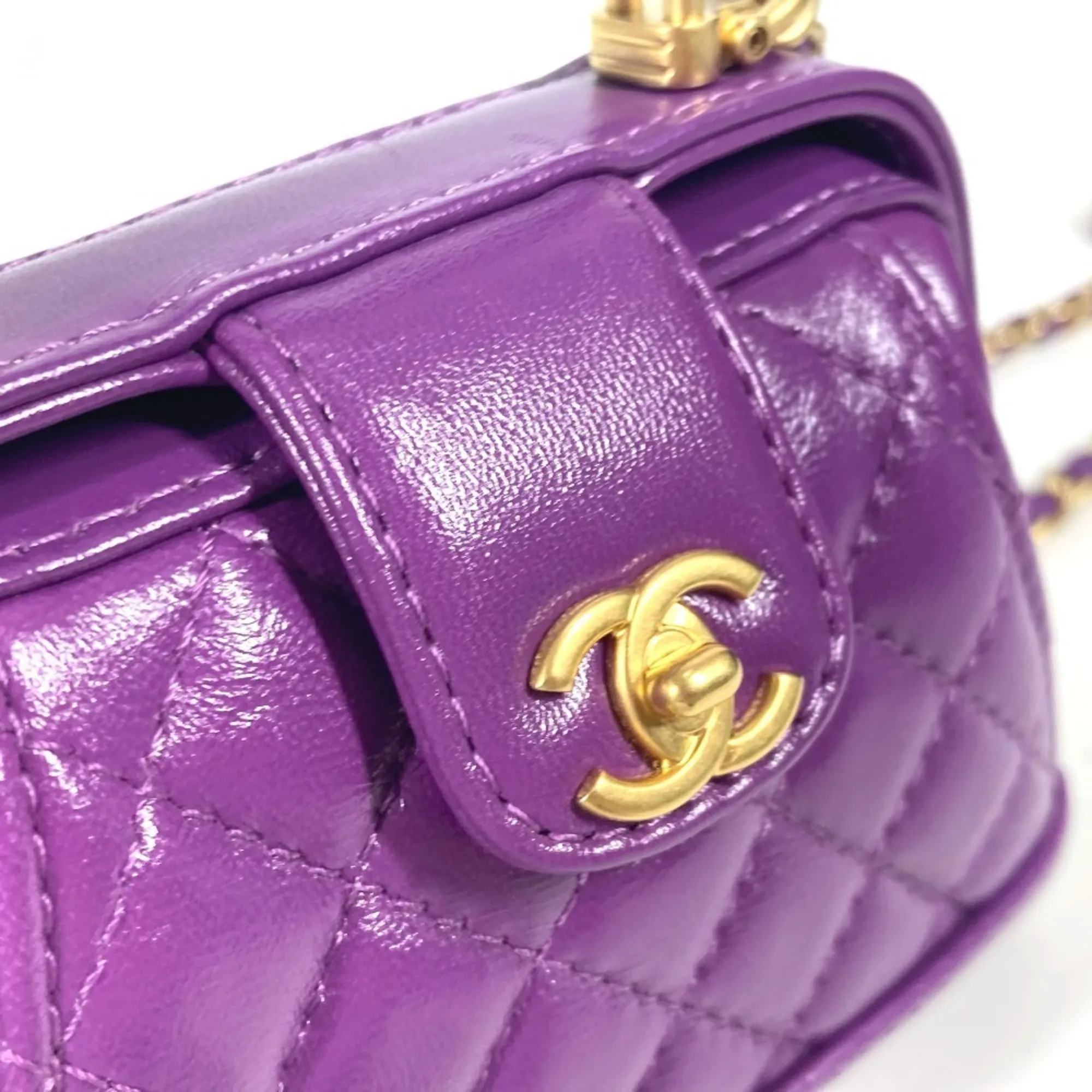 Leather Shoulder Bag (Pre-Owned) - Chanel - Modalova