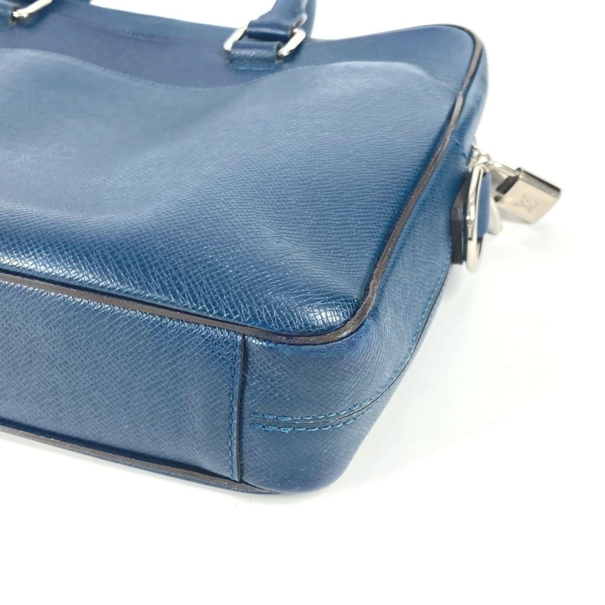 Taiga Leather Briefcase Handbag (Pre-Owned) - Louis Vuitton - Modalova