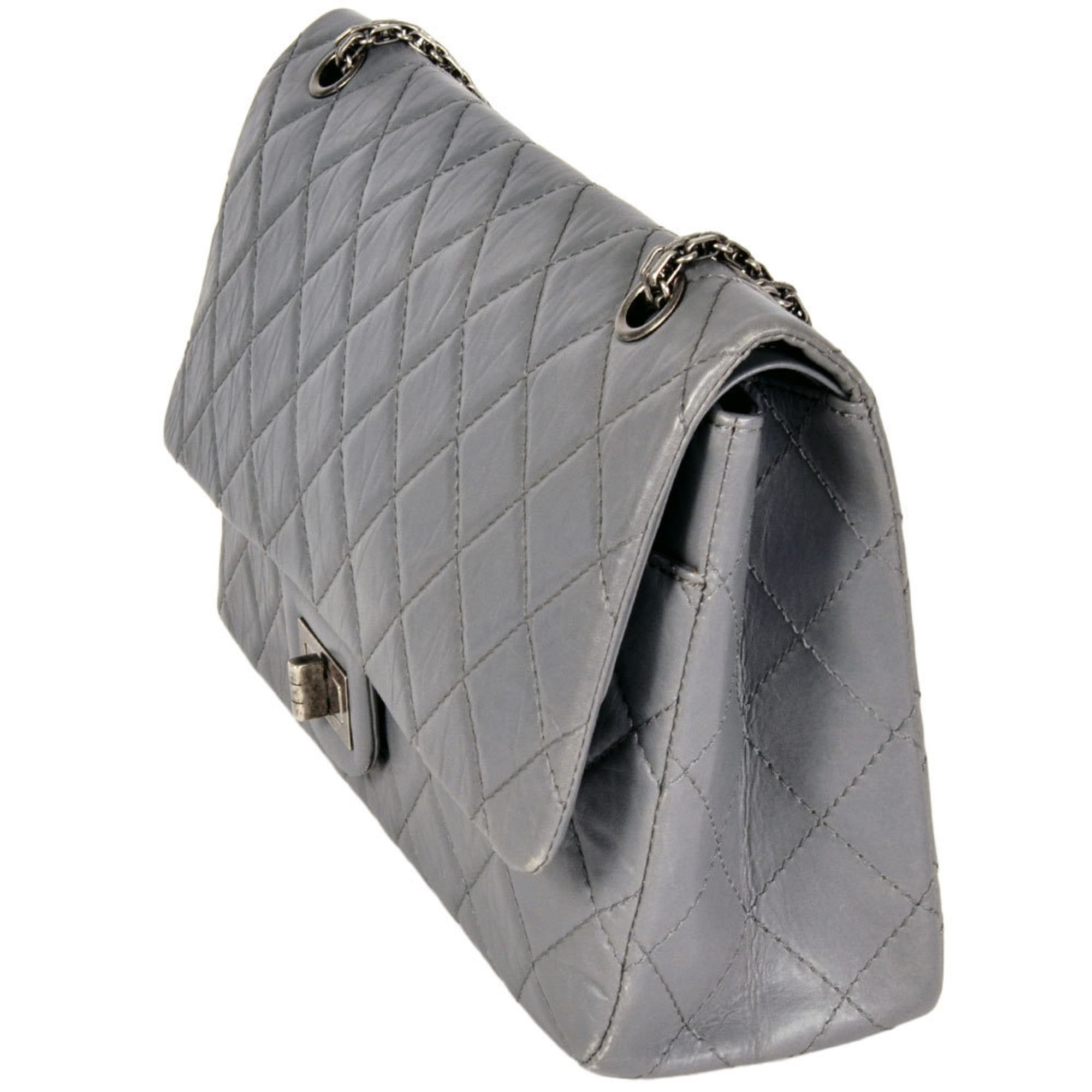 Leather Shoulder Bag (Pre-Owned) - Chanel - Modalova