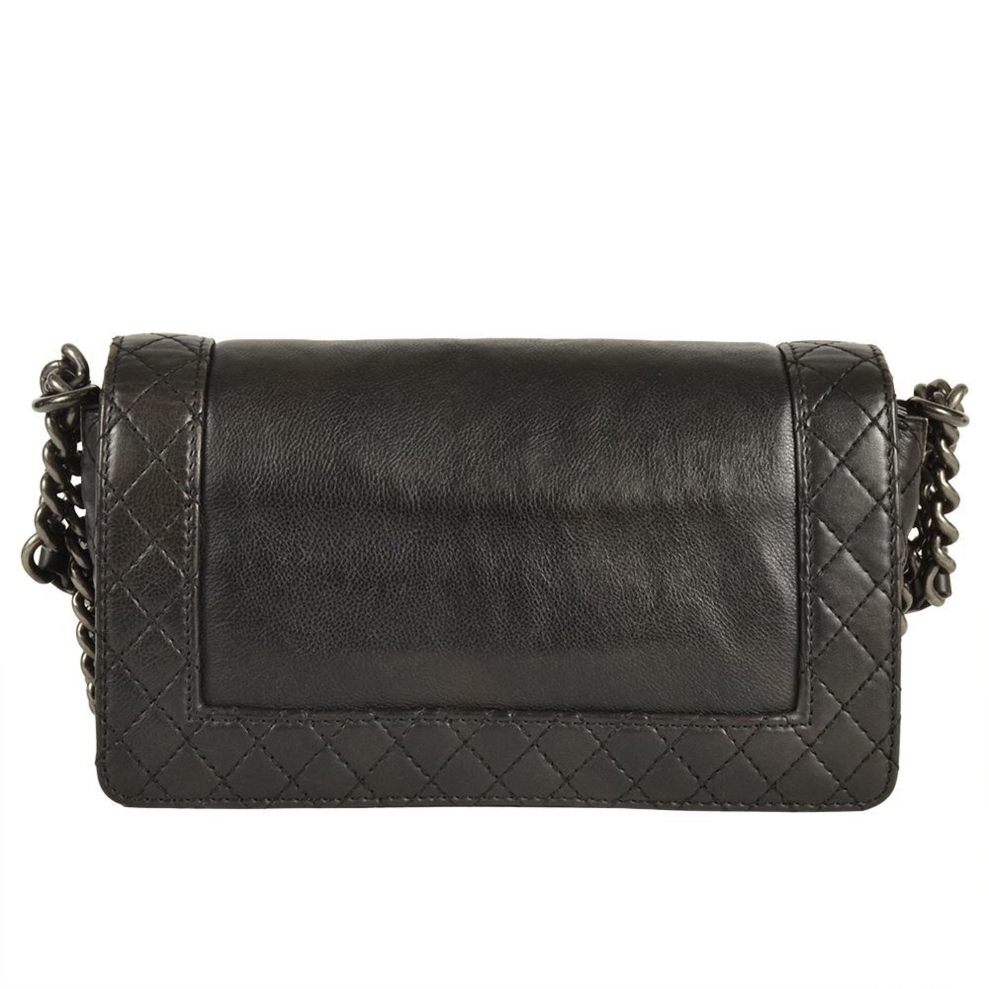 Leather Shoulder Bag (Pre-Owned) - Chanel - Modalova