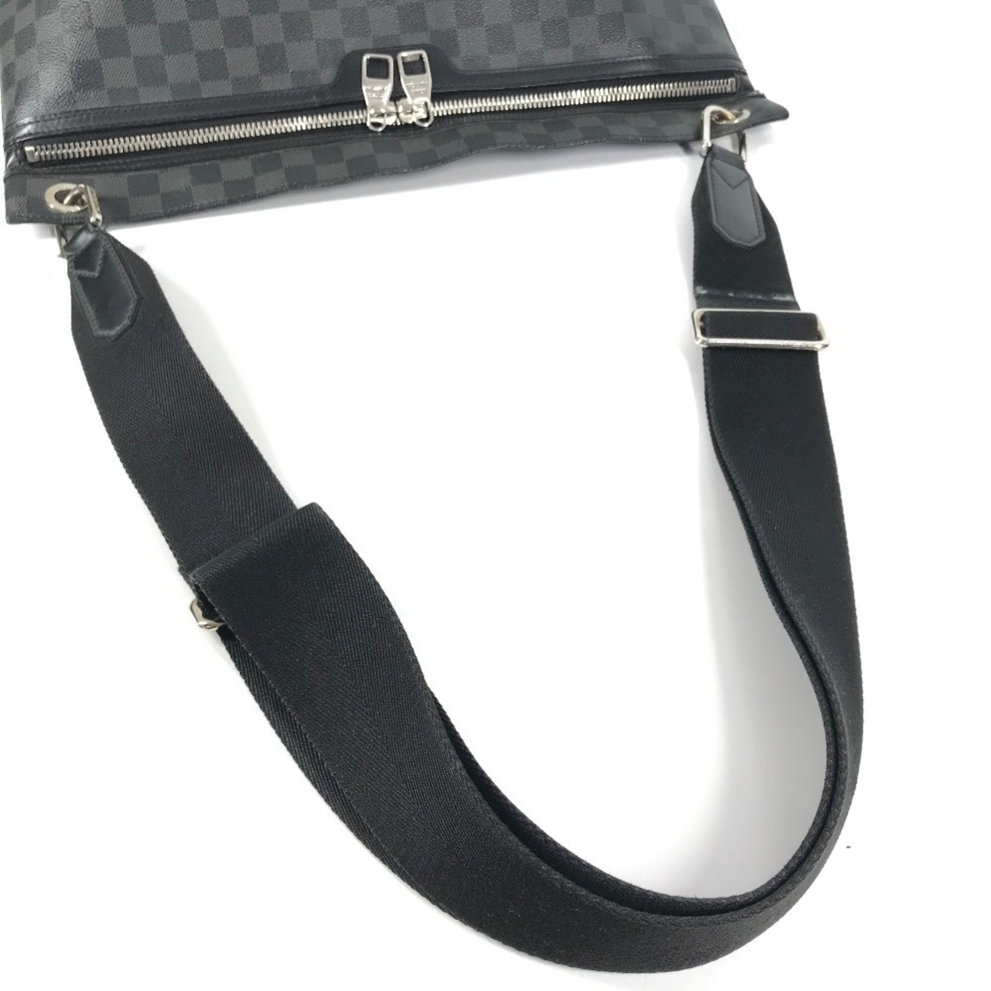 Damier Graphite Shoulder Bag (Pre-Owned) - Louis Vuitton - Modalova