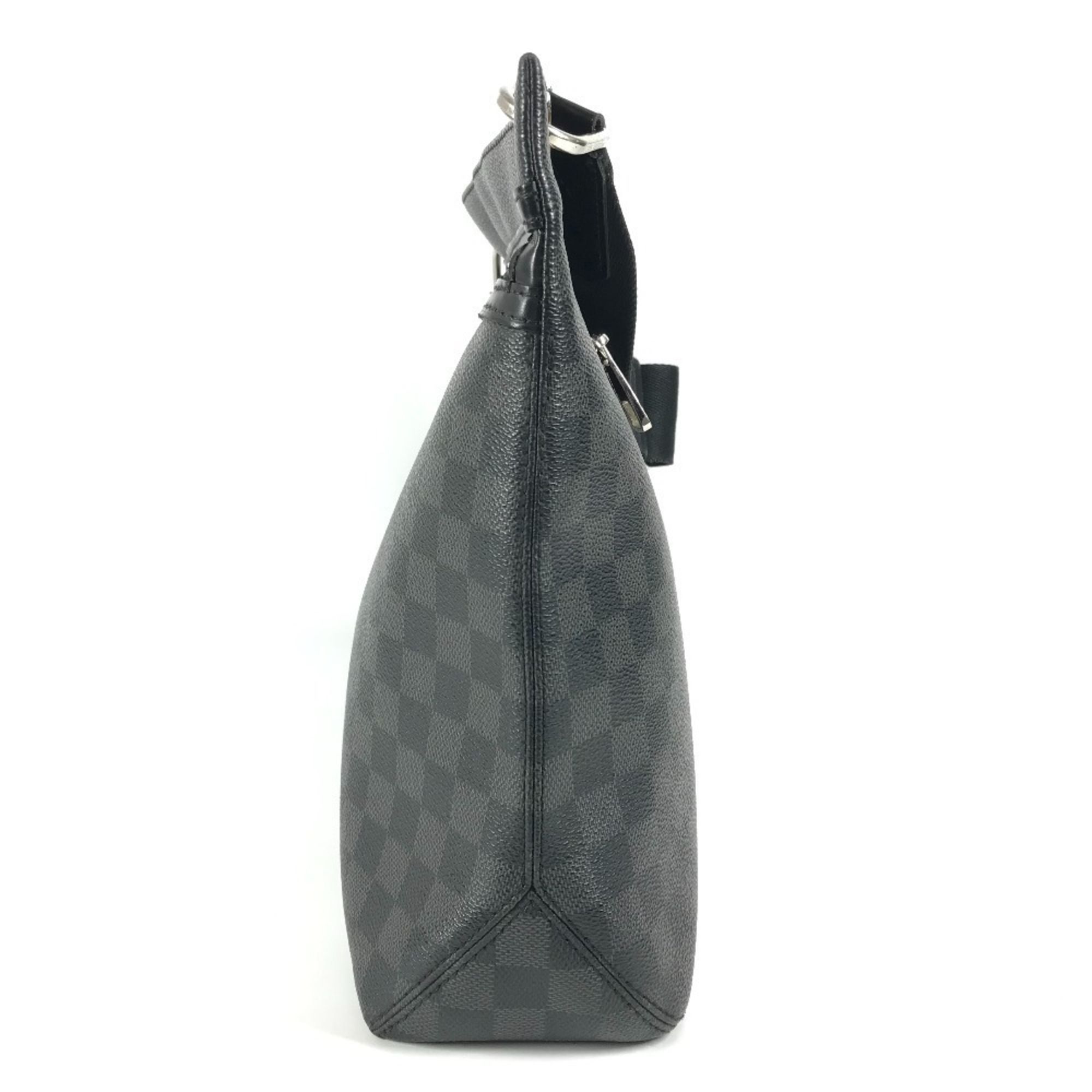 Damier Graphite Shoulder Bag (Pre-Owned) - Louis Vuitton - Modalova