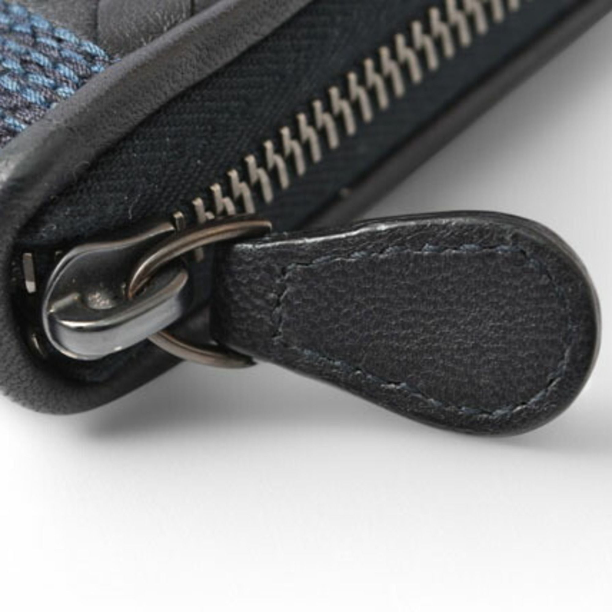 Leather Long Wallet (Bi-Fold) (Pre-Owned) - Bottega Veneta - Modalova
