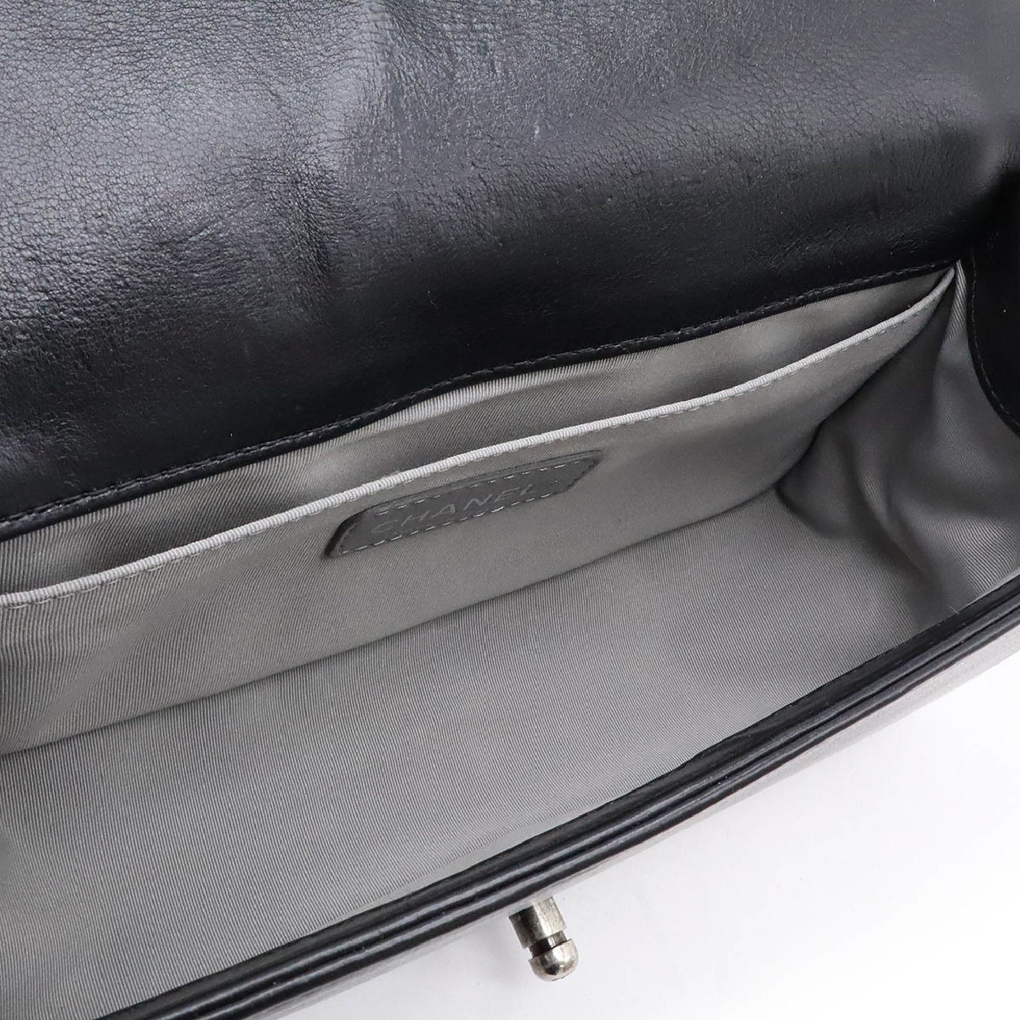 Wild Stitch Leather Shoulder Bag (Pre-Owned) - Chanel - Modalova