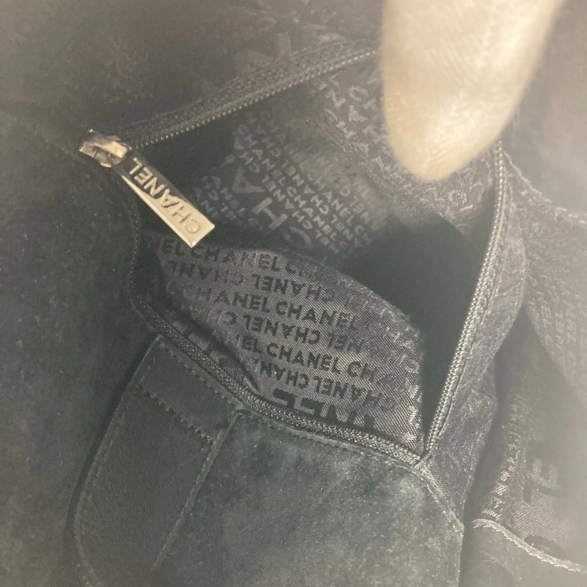 Leather Shoulder Bag (Pre-Owned) - Chanel - Modalova