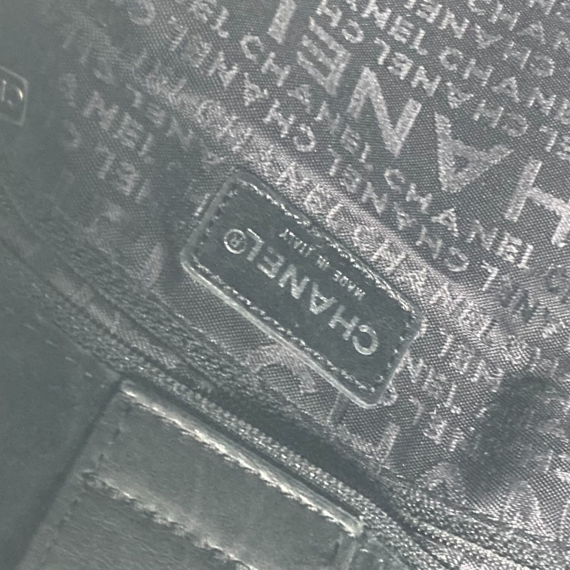 Leather Shoulder Bag (Pre-Owned) - Chanel - Modalova