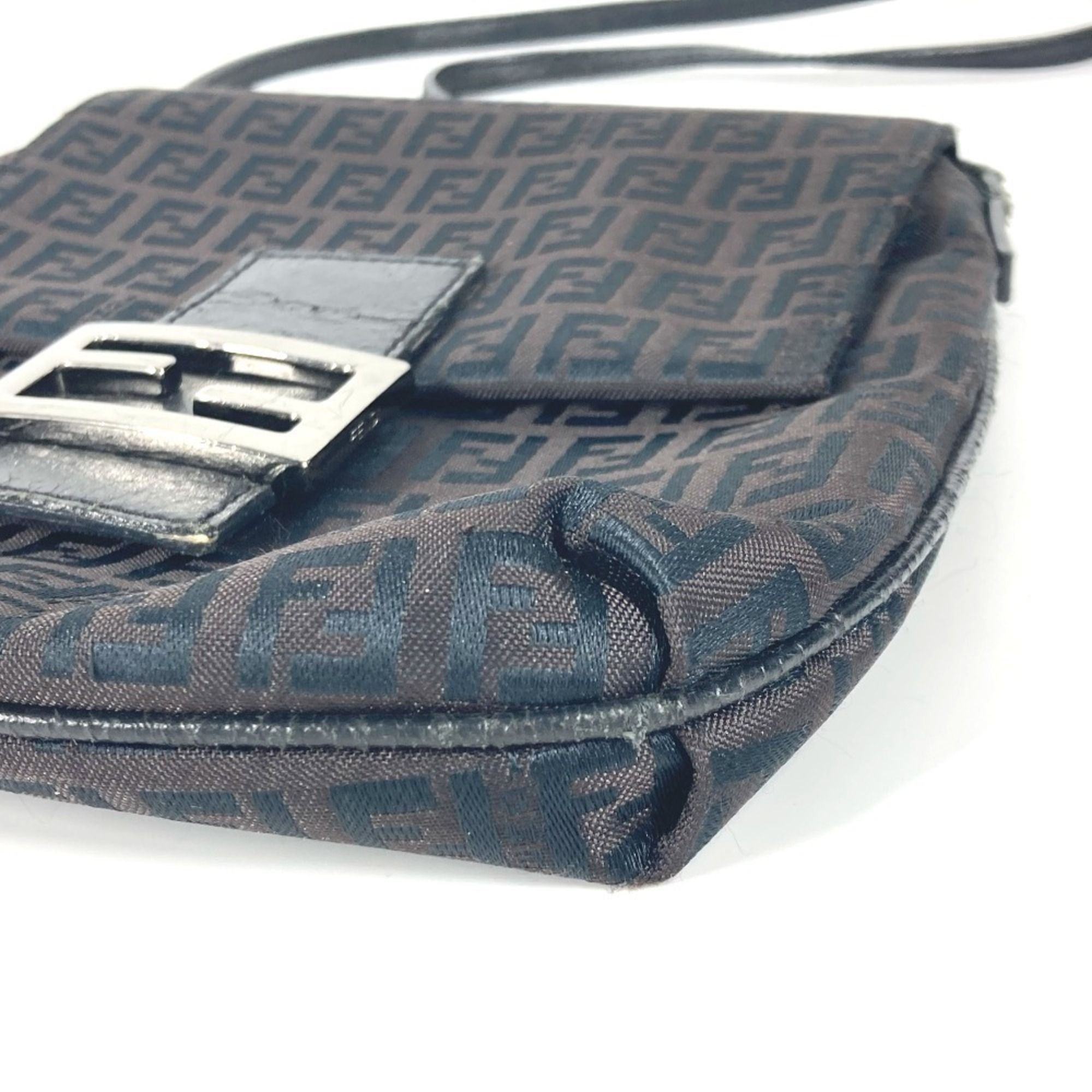 Canvas Leather Pochette Shoulder Bag (Pre-Owned) - Fendi - Modalova