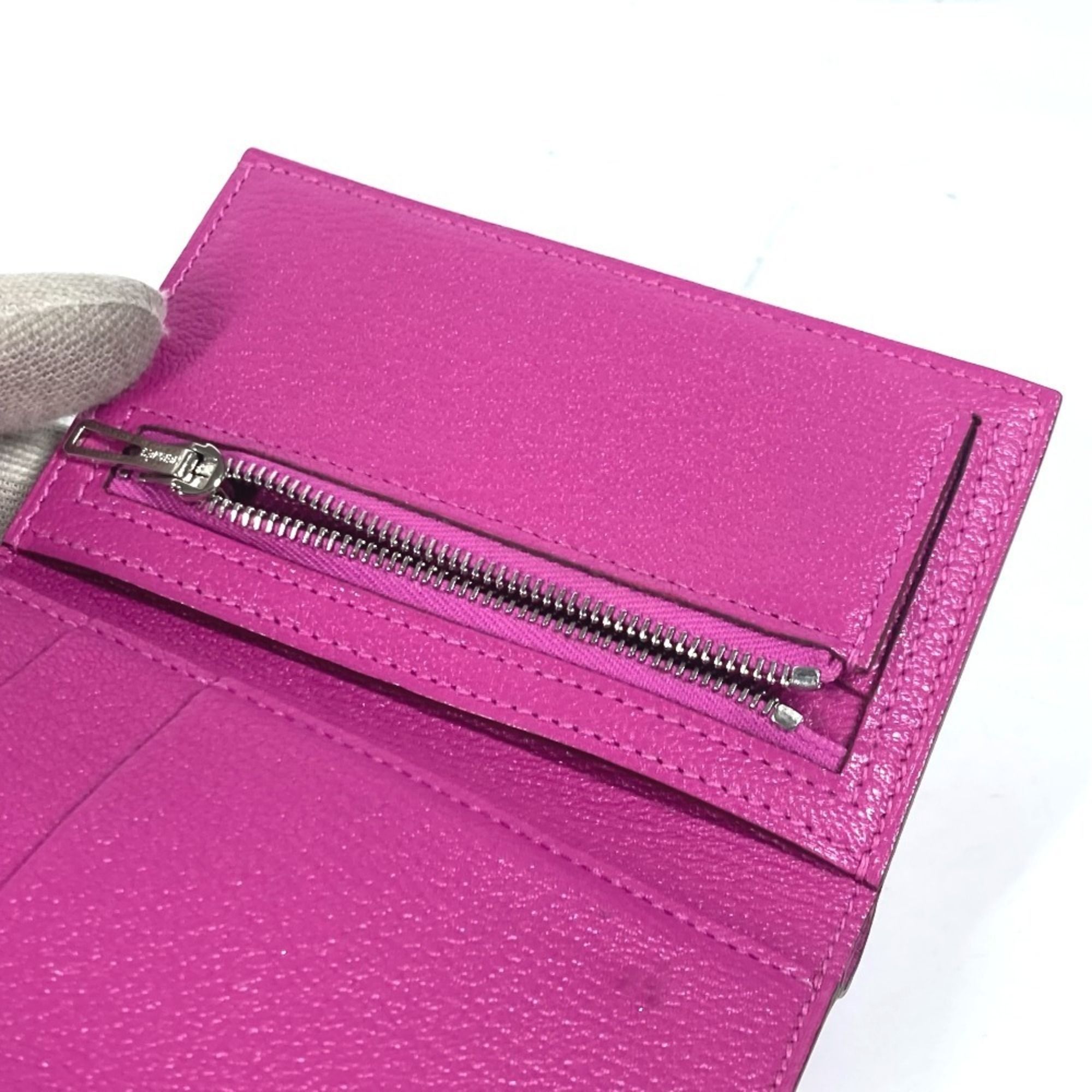 Chevre Leather Wallet (Tri-Fold) (Pre-Owned) - Hermes - Modalova
