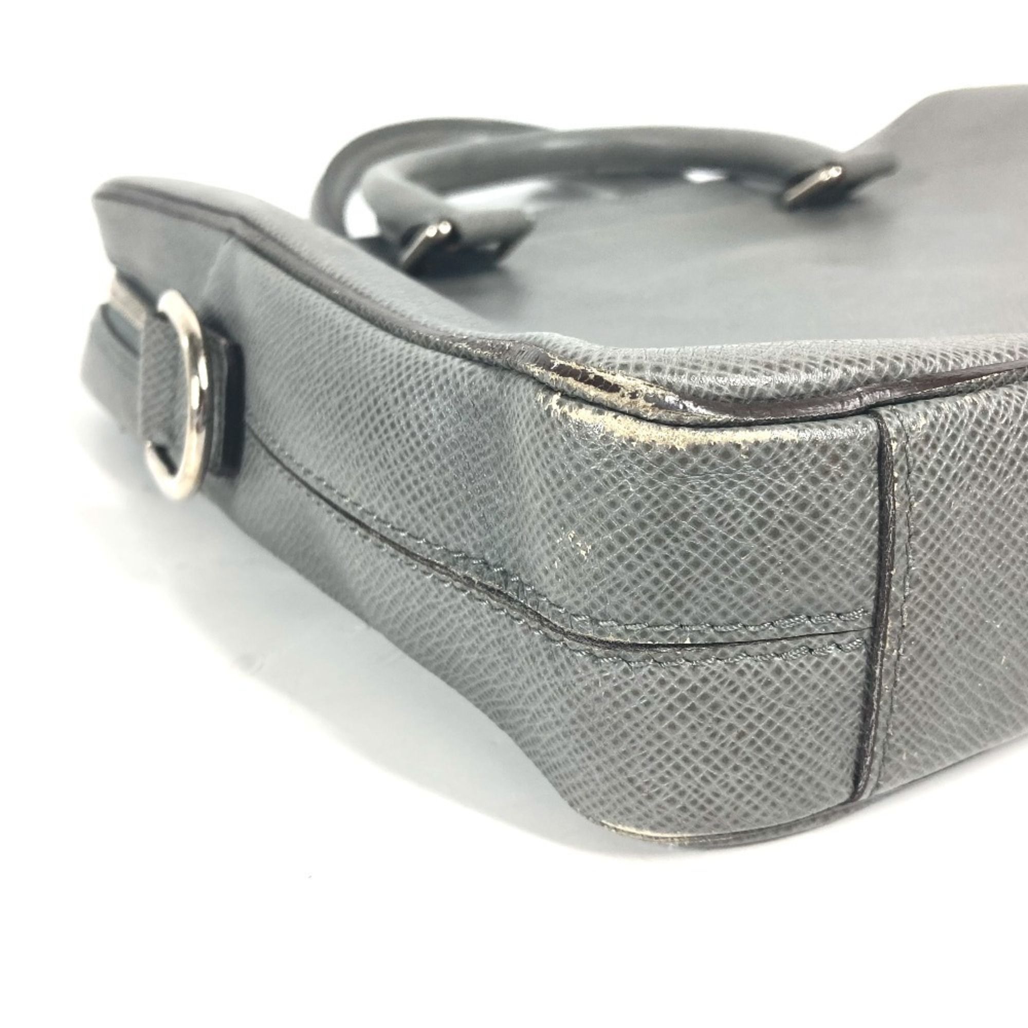 Taiga Leather Leather Briefcase (Pre-Owned) - Louis Vuitton - Modalova