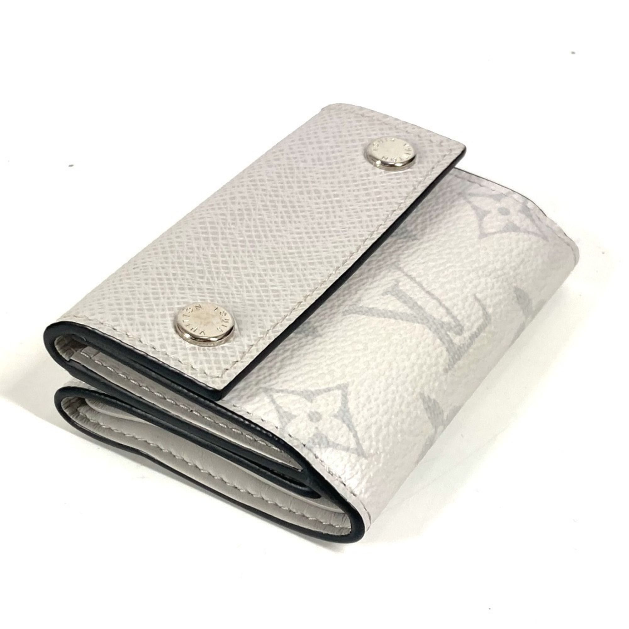 Taiga Leather Monogram Wallet (Tri-Fold) (Pre-Owned) - Louis Vuitton - Modalova