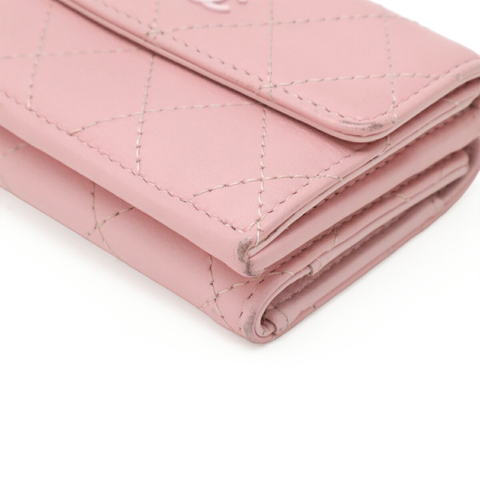 Leather Wallet (Tri-Fold) (Pre-Owned) - Chanel - Modalova