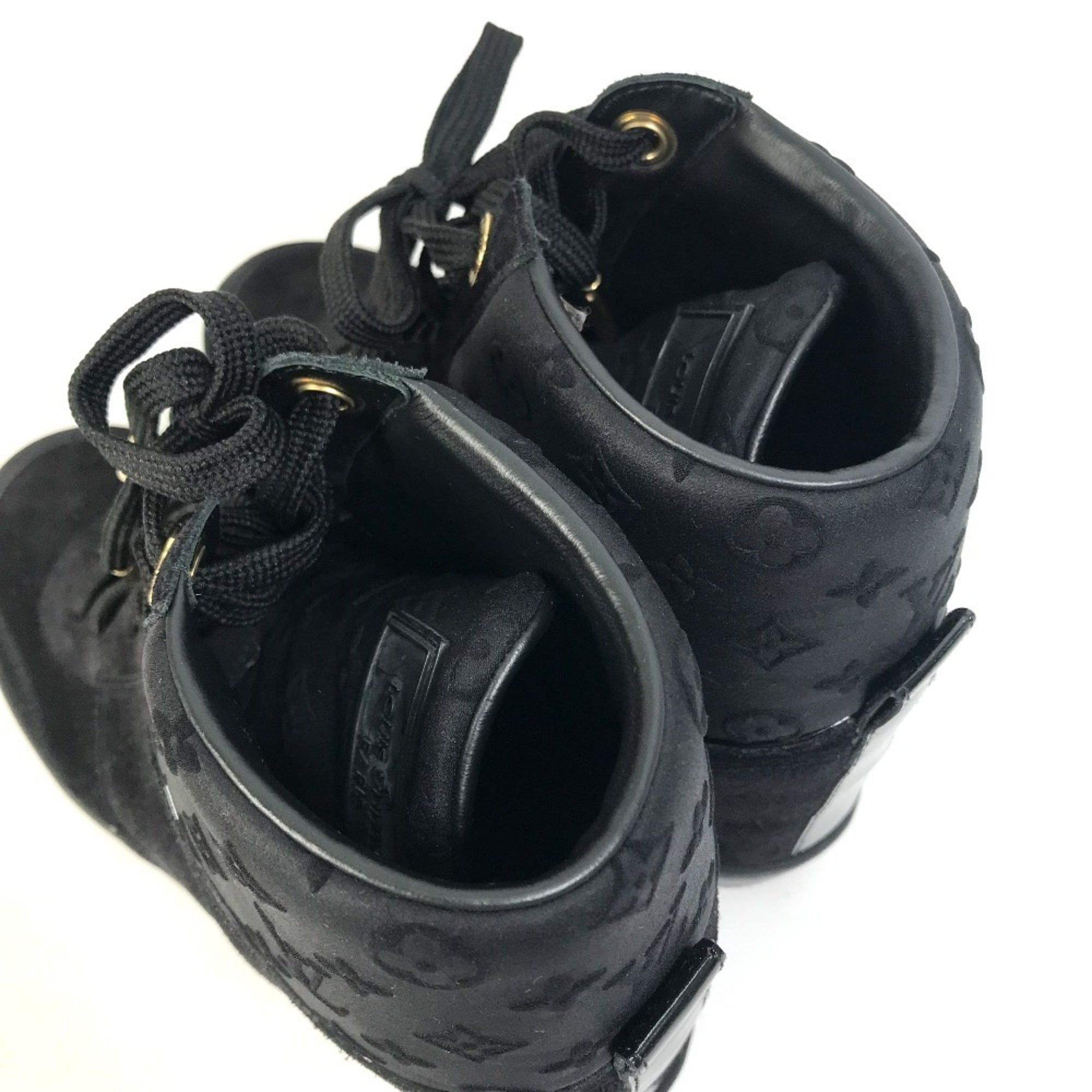 Sneakers (Pre-Owned) - Louis Vuitton - Modalova