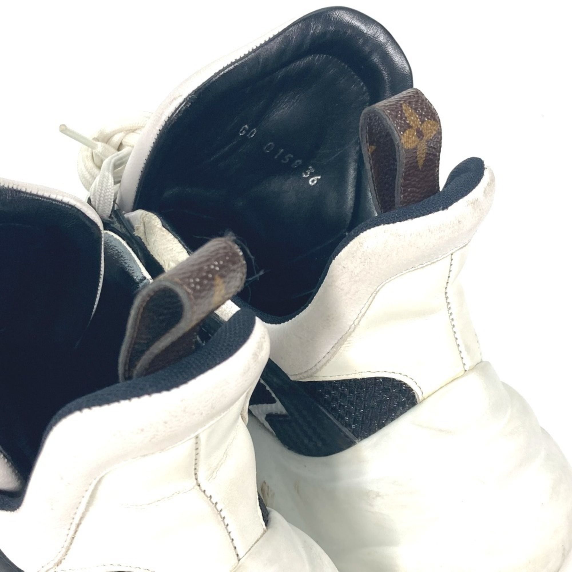 Sneakers (Pre-Owned) - Louis Vuitton - Modalova