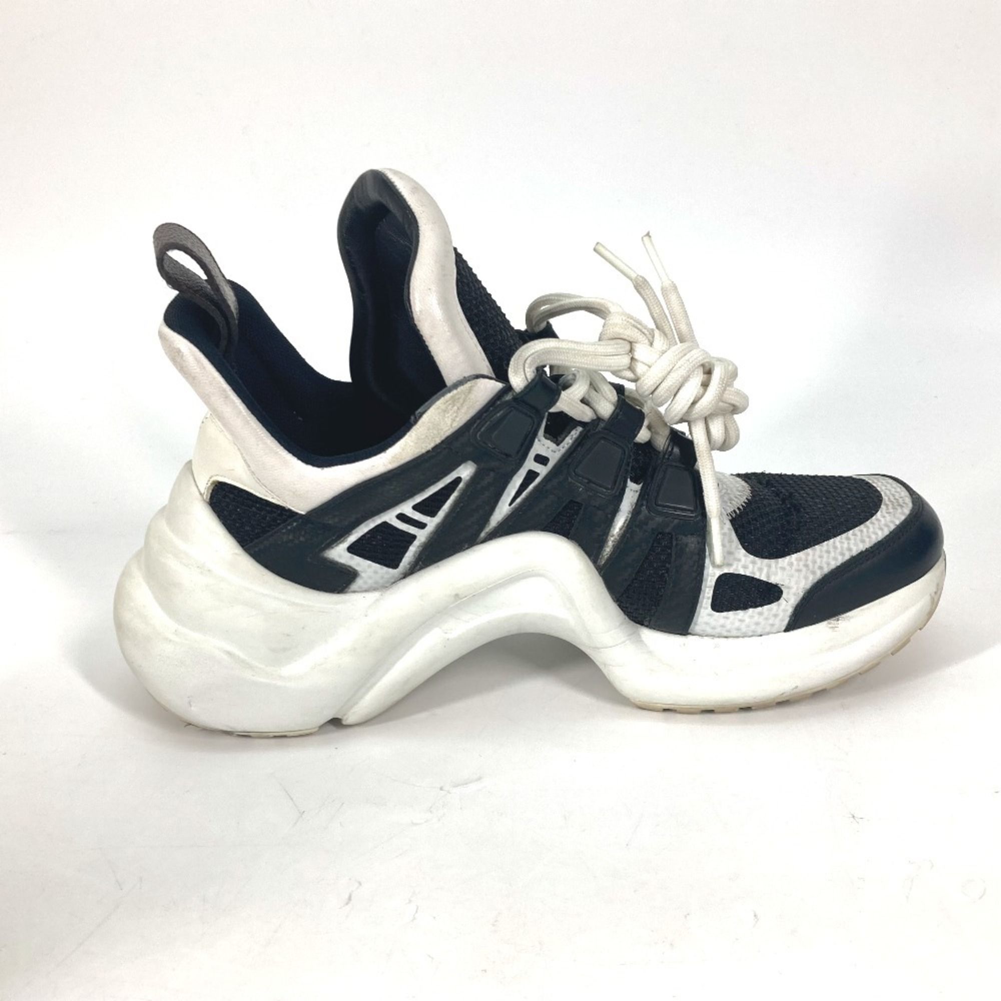 Sneakers (Pre-Owned) - Louis Vuitton - Modalova