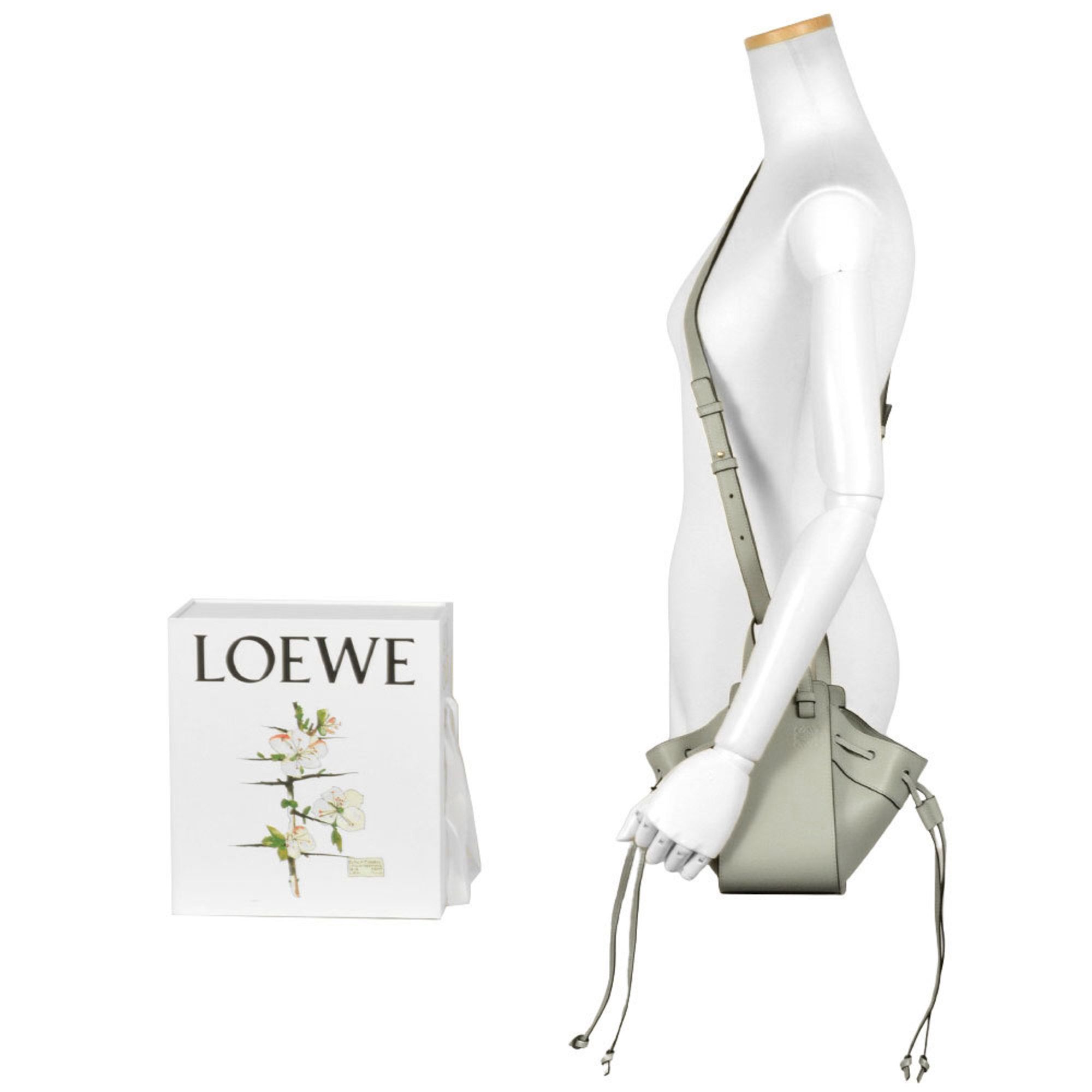 Hammock Leather Shoulder Bag (Pre-Owned) - Loewe - Modalova