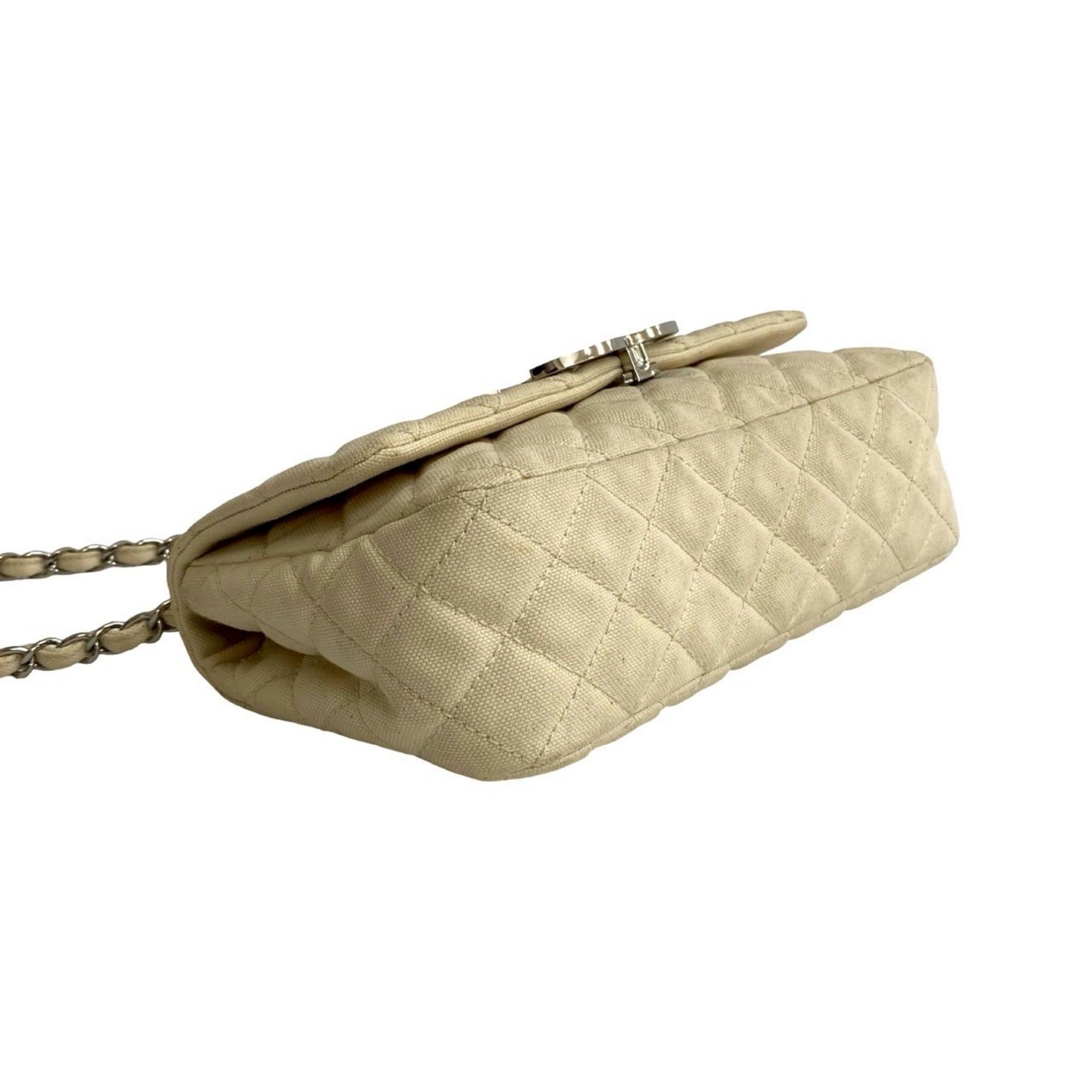 Canvas Shoulder Bag (Pre-Owned) - Chanel - Modalova