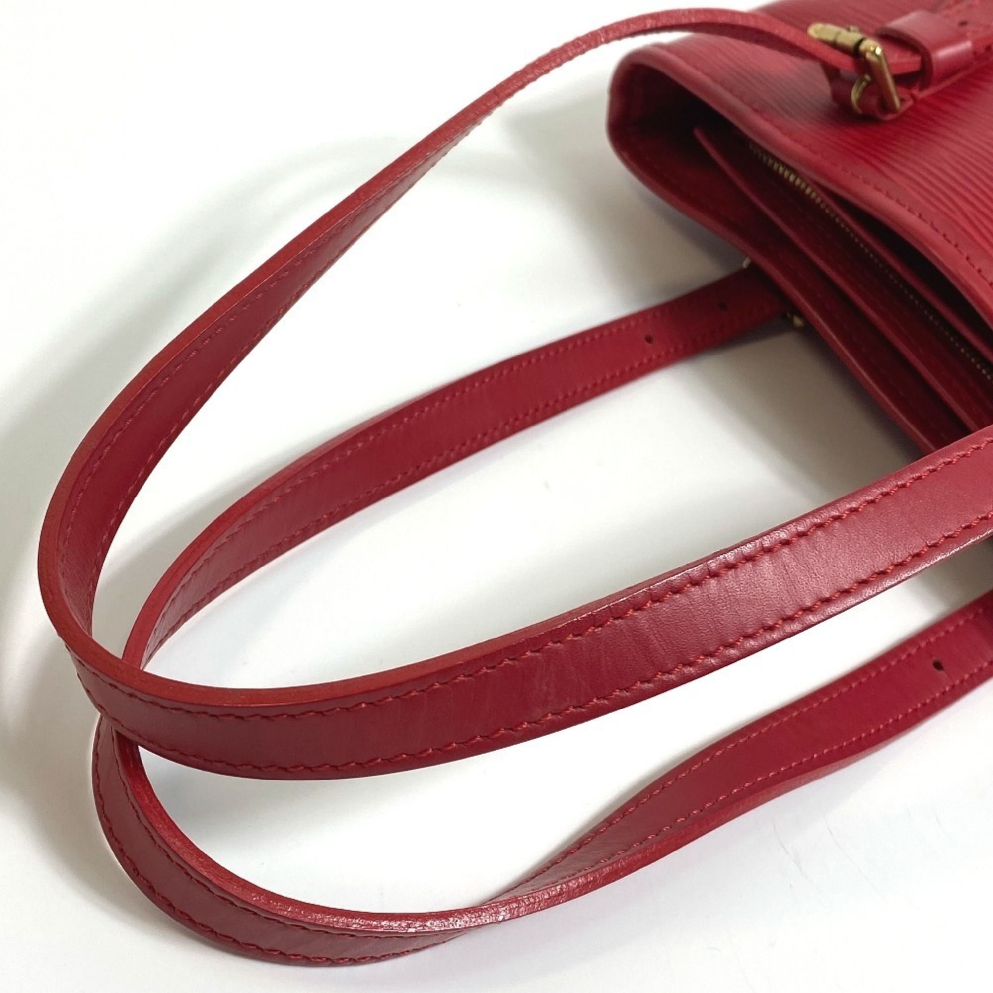Epi Leather Pouch Shoulder Bag (Pre-Owned) - Louis Vuitton - Modalova