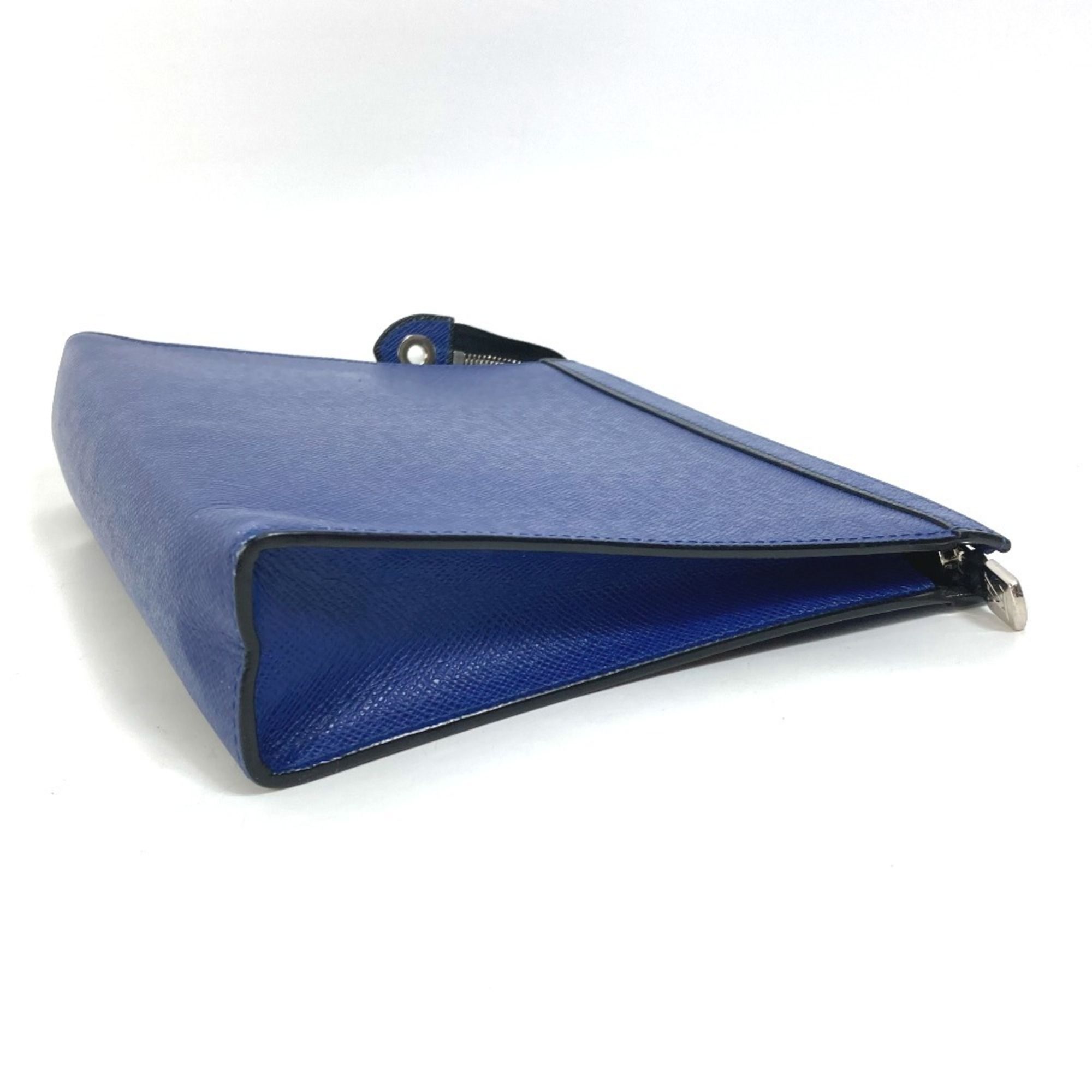 Taiga Taiga Leather Pouch (Pre-Owned) - Louis Vuitton - Modalova