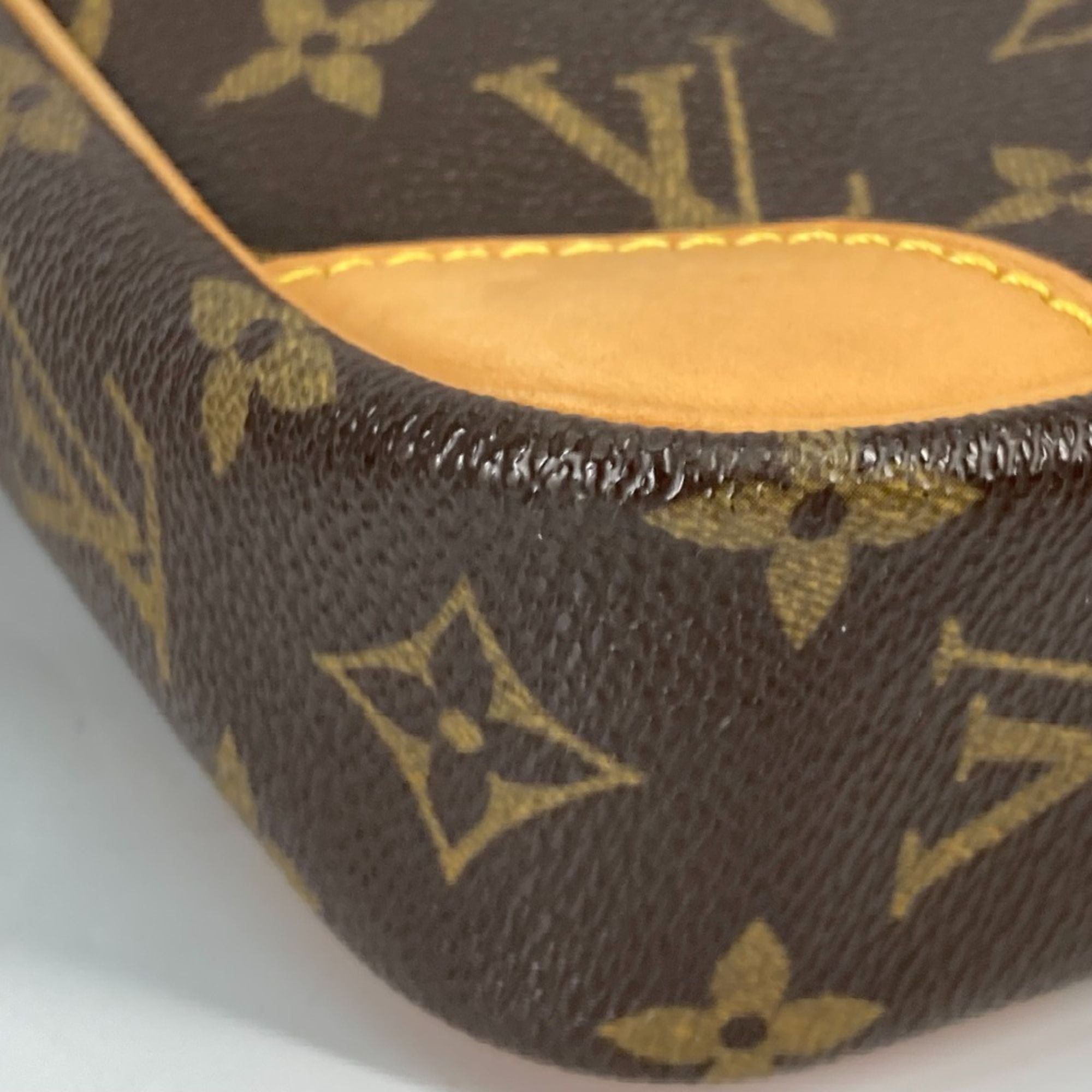 Pochette Shoulder Bag (Pre-Owned) - Louis Vuitton - Modalova
