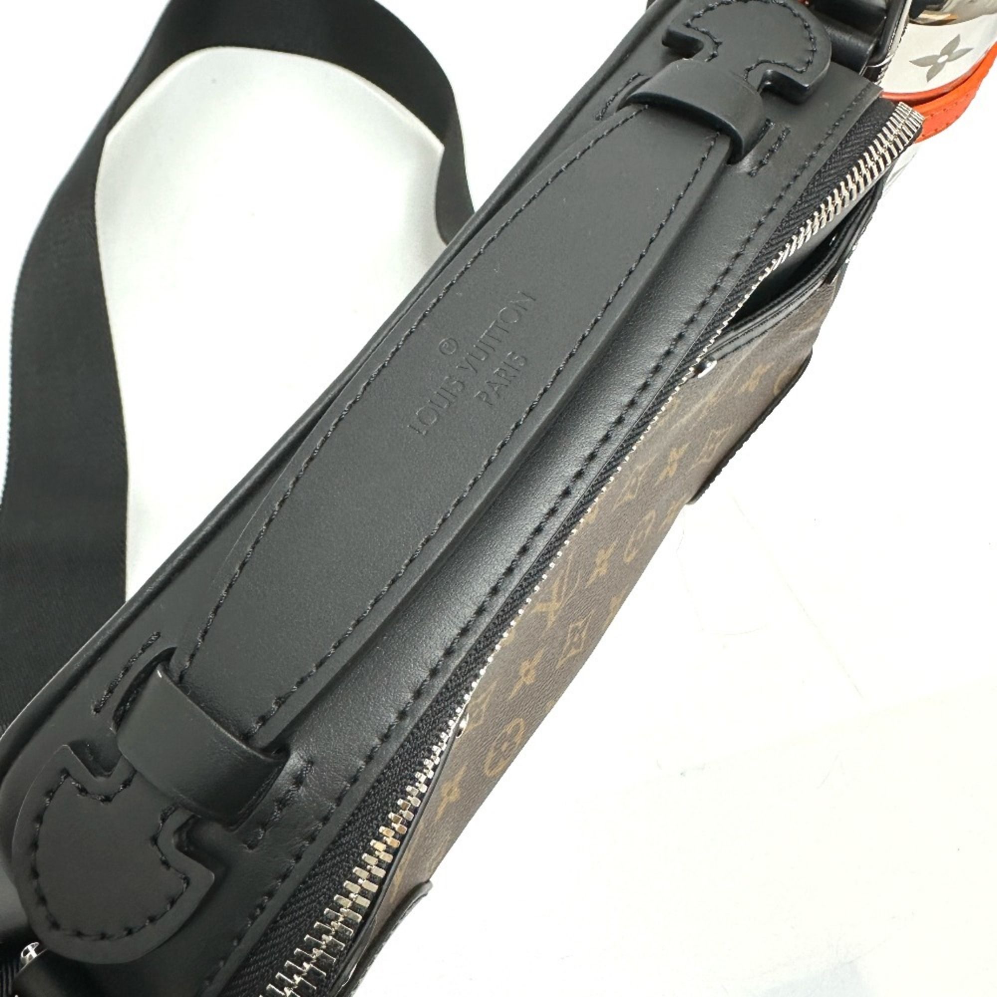 Leather Shoulder Bag (Pre-Owned) - Louis Vuitton - Modalova