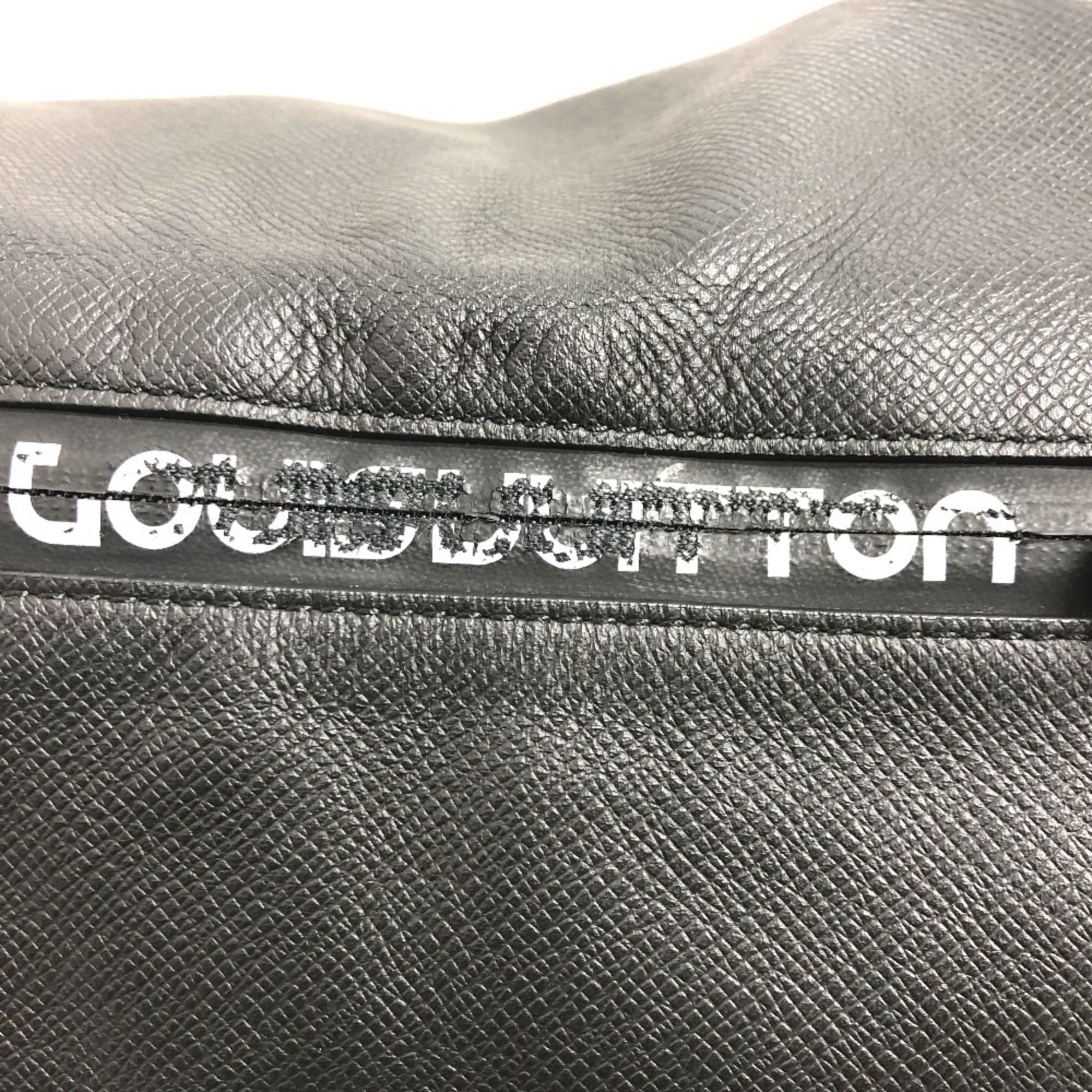 Taiga Taiga Leather Tote Bag (Pre-Owned) - Louis Vuitton - Modalova