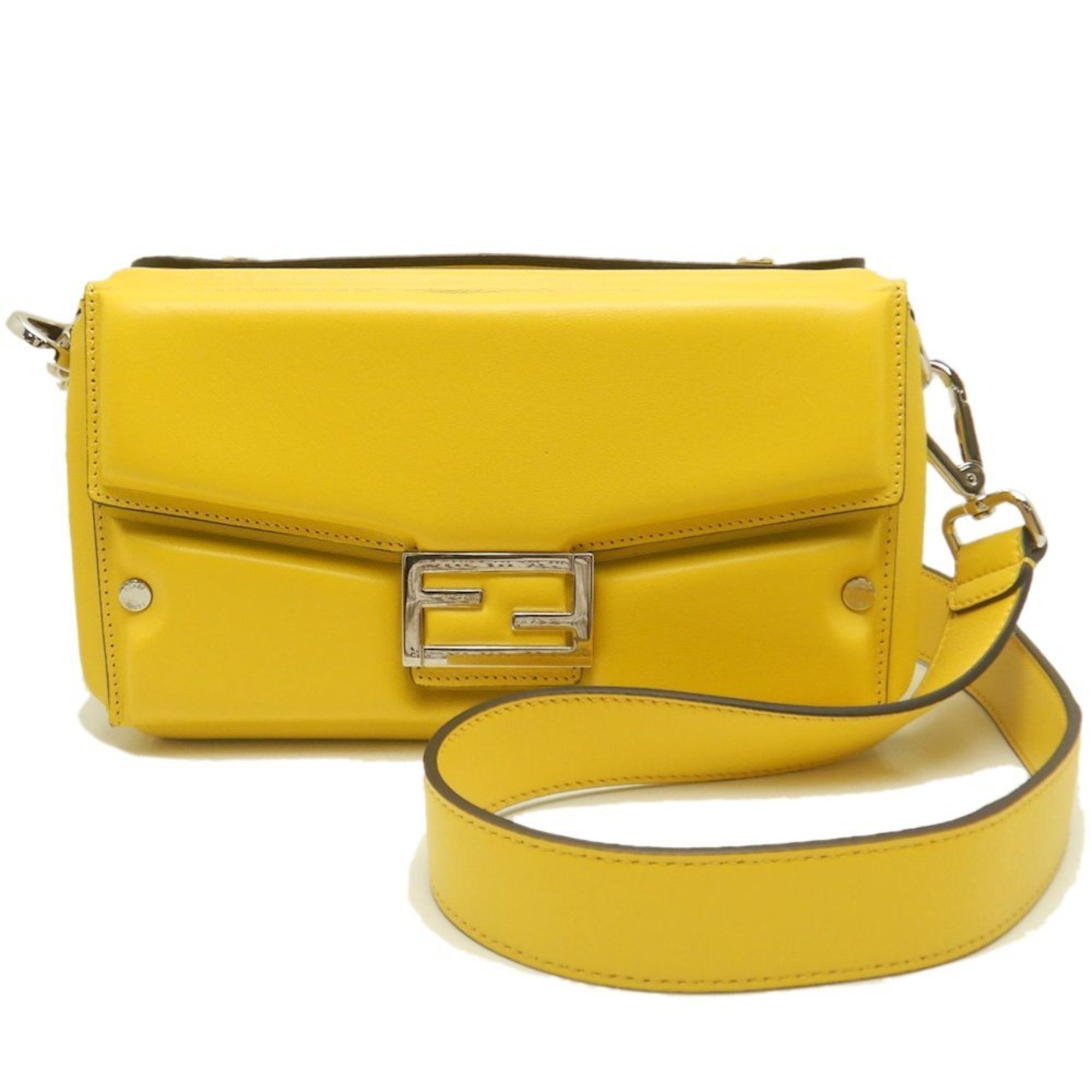 Leather Shoulder Bag (Pre-Owned) - Fendi - Modalova