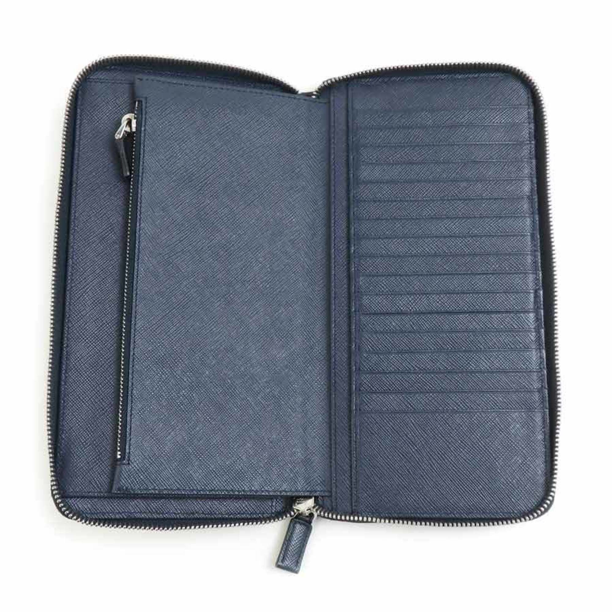 Leather Long Wallet (Bi-Fold) (Pre-Owned) - Prada - Modalova