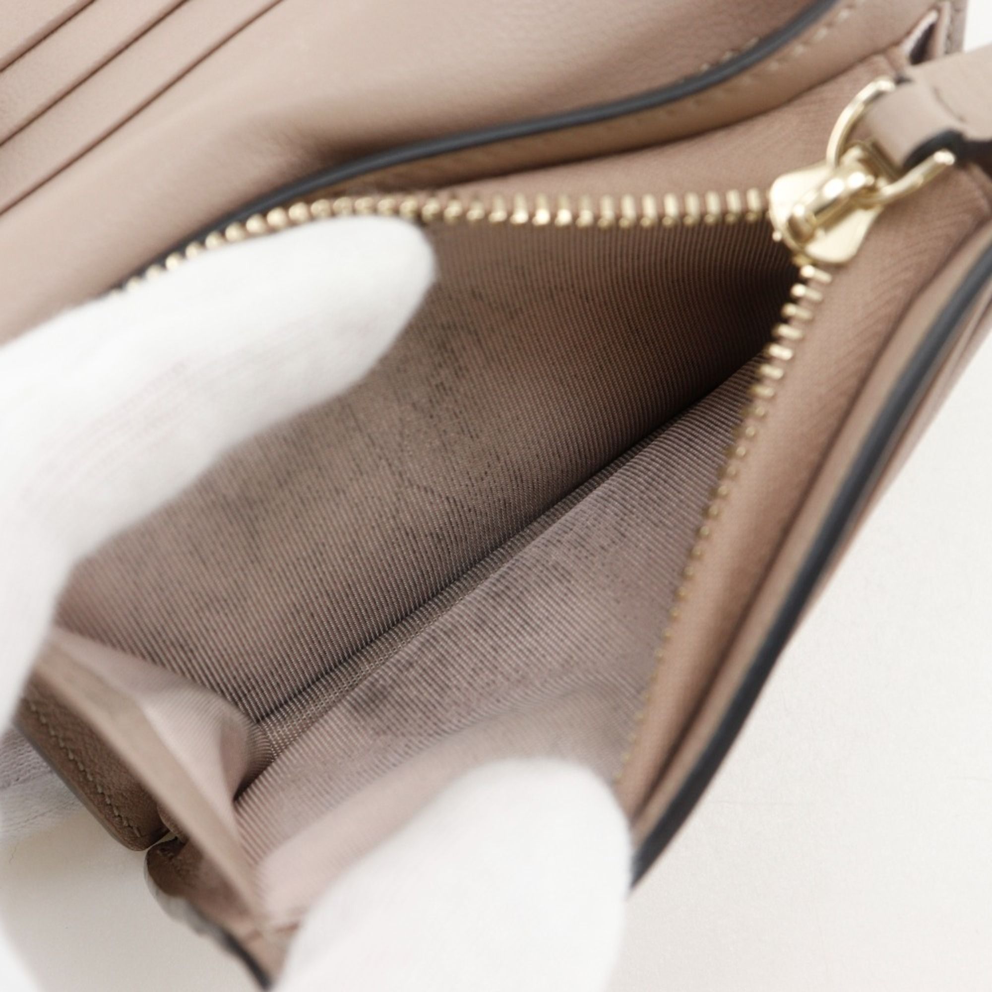 Leather Wallet (Bi-Fold) (Pre-Owned) - Valentino - Modalova