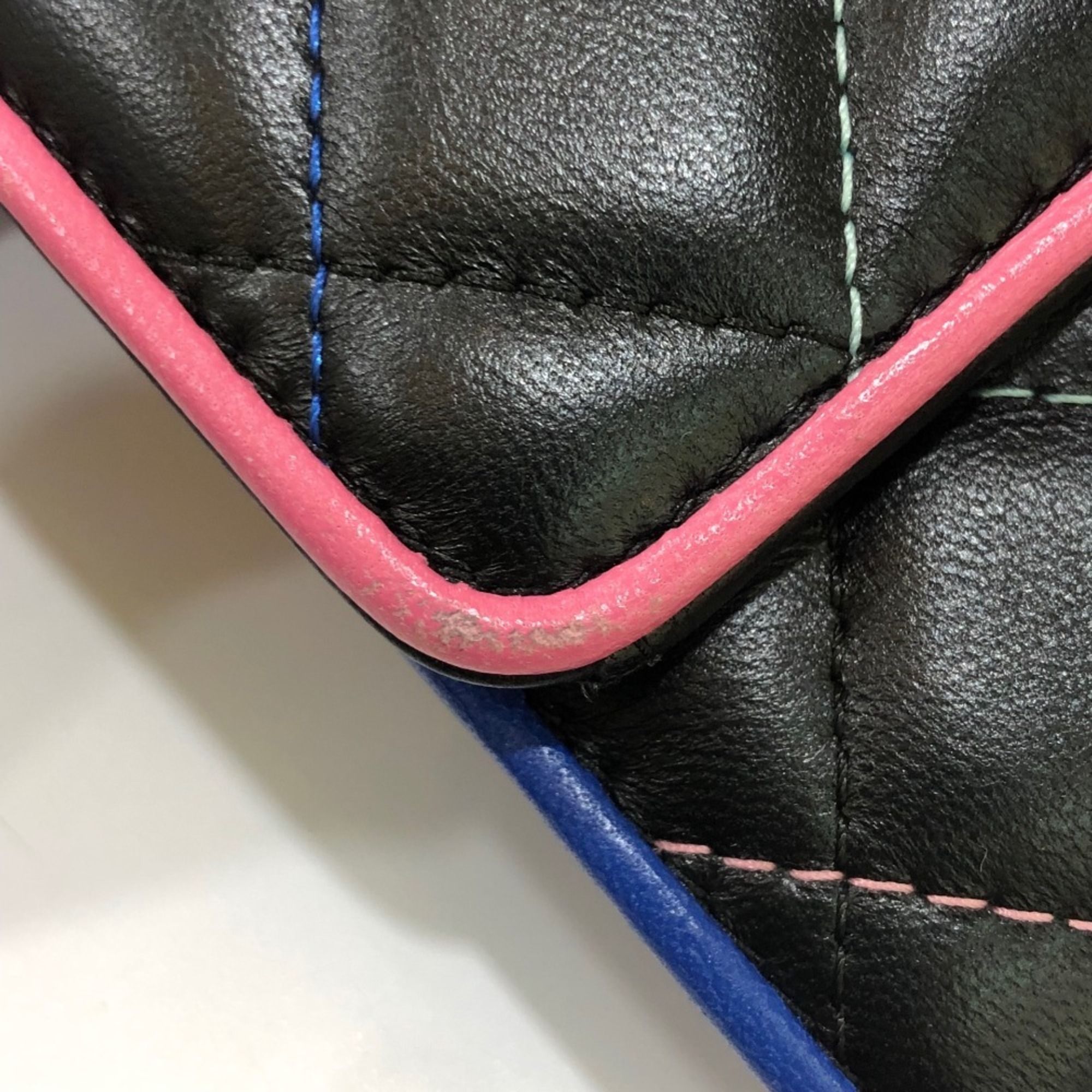 Leather Wallet (Tri-Fold) (Pre-Owned) - Chanel - Modalova