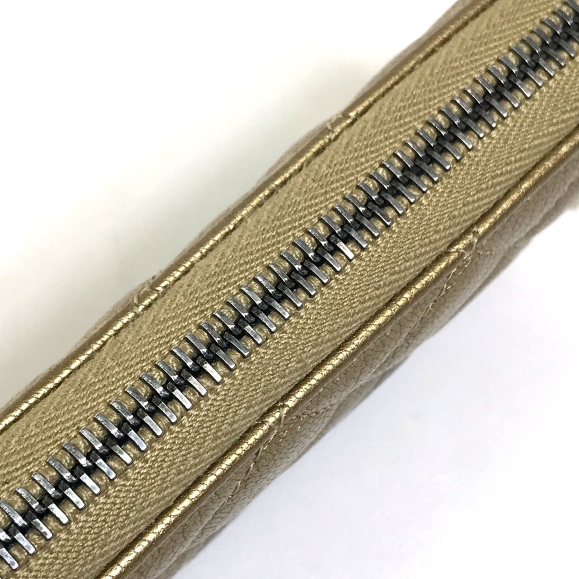 Matelasse Leather Long Wallet (Bi-Fold) (Pre-Owned) - Chanel - Modalova