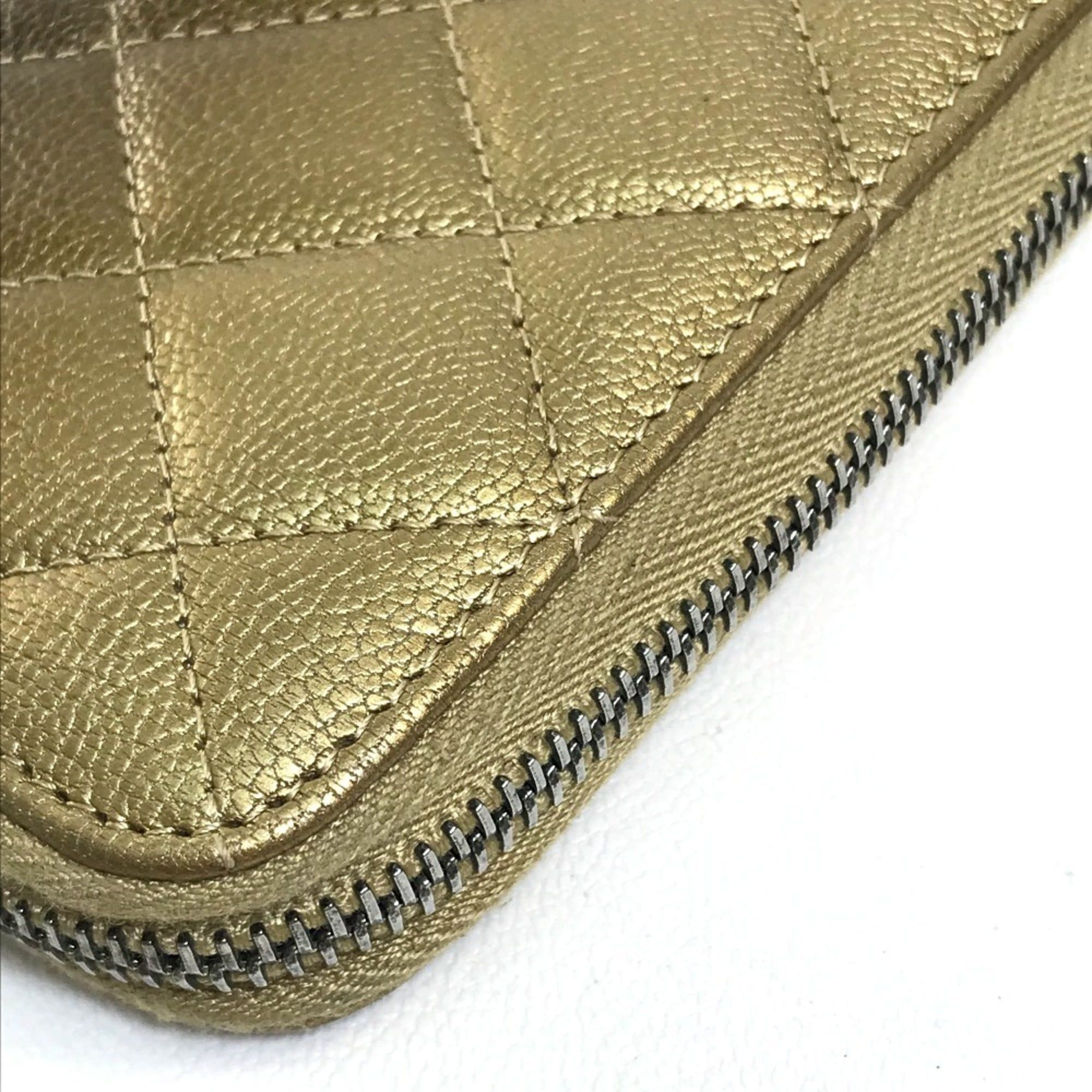Matelasse Leather Long Wallet (Bi-Fold) (Pre-Owned) - Chanel - Modalova
