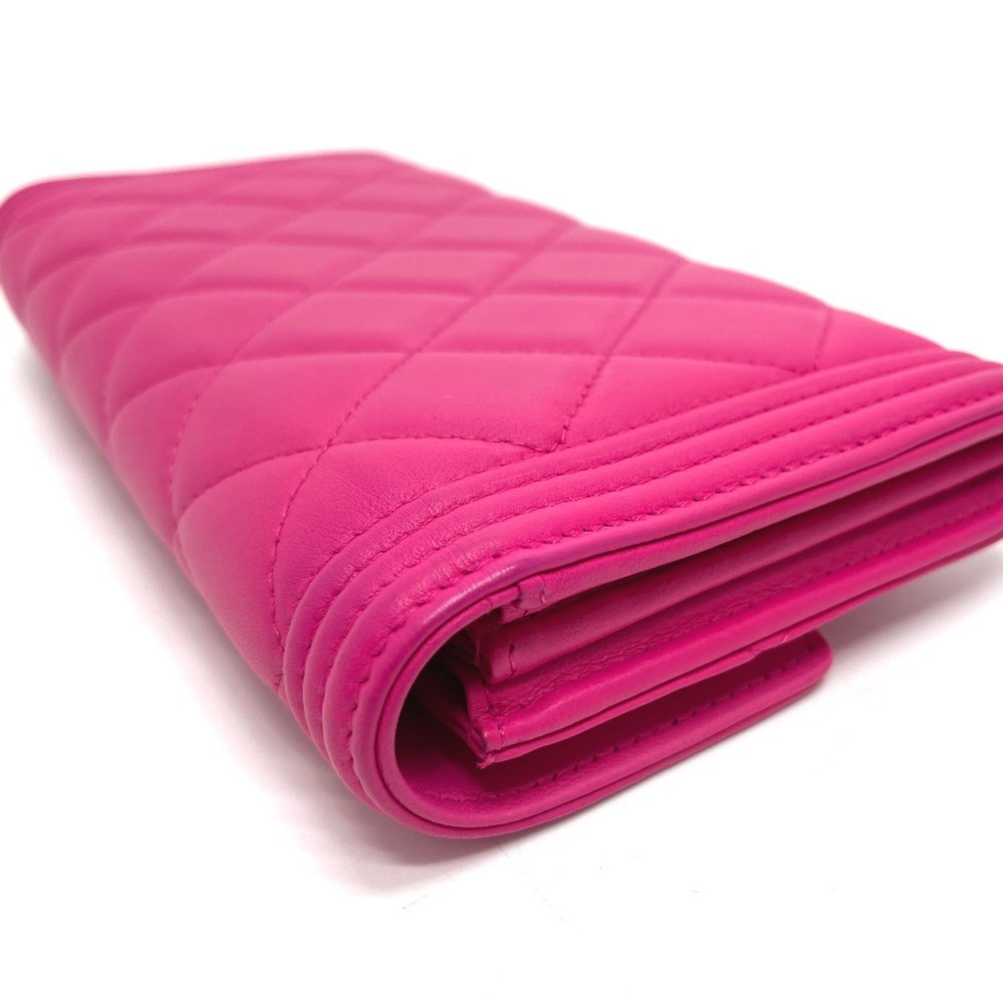 Matelasse Leather Long Wallet (Bi-Fold) (Pre-Owned) - Chanel - Modalova