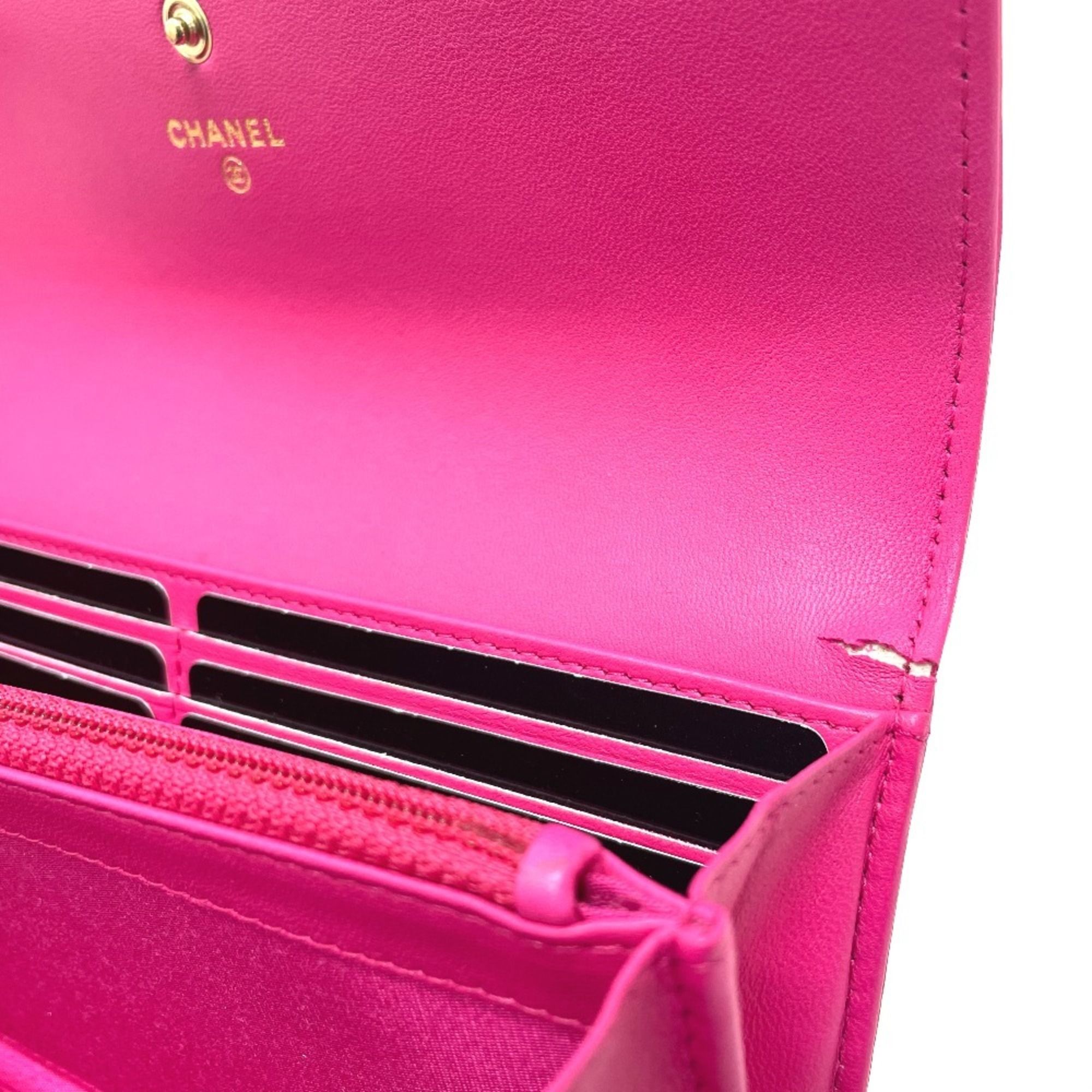 Matelasse Leather Long Wallet (Bi-Fold) (Pre-Owned) - Chanel - Modalova