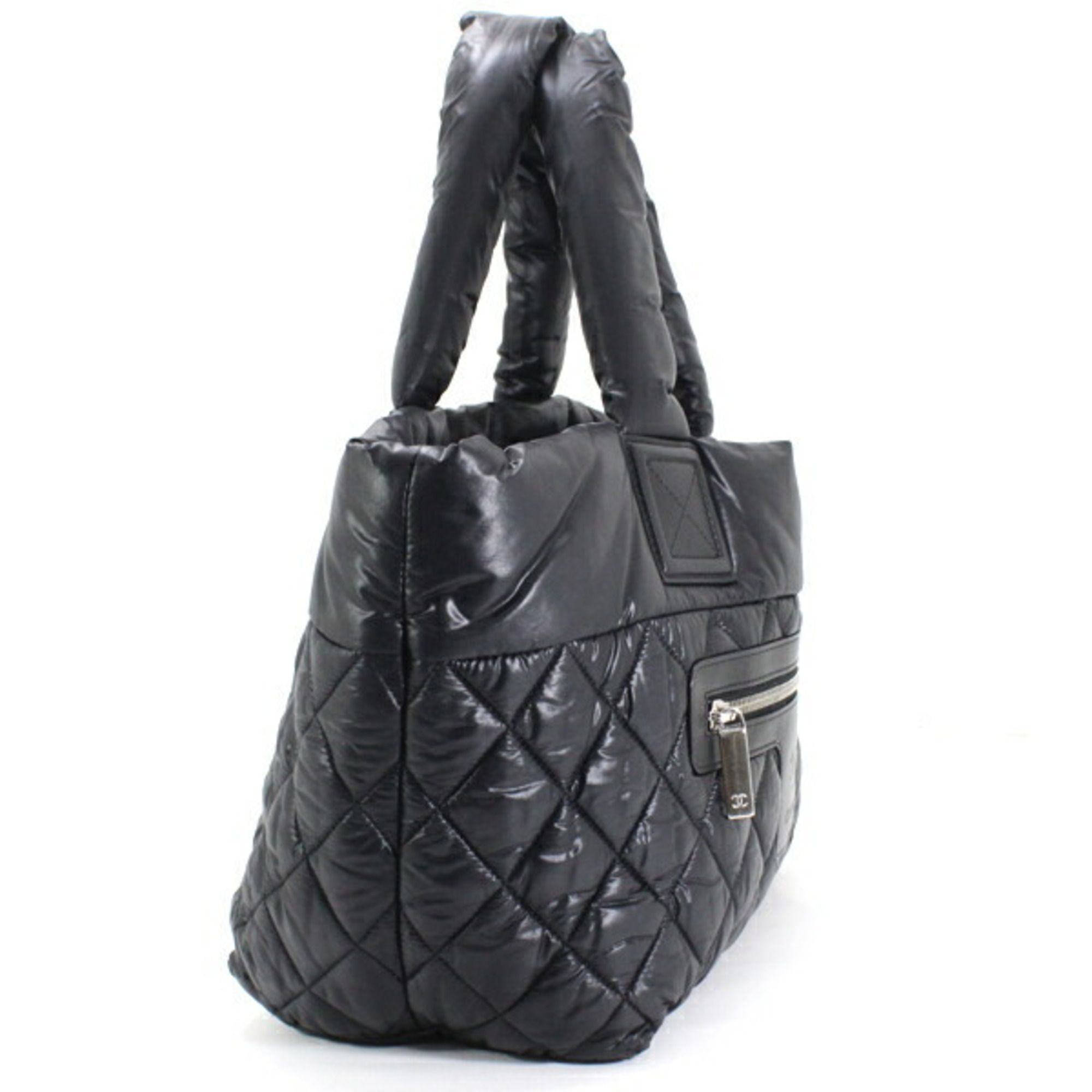 Coco Cocoon Nylon Handbag Tote Bag (Pre-Owned) - Chanel - Modalova