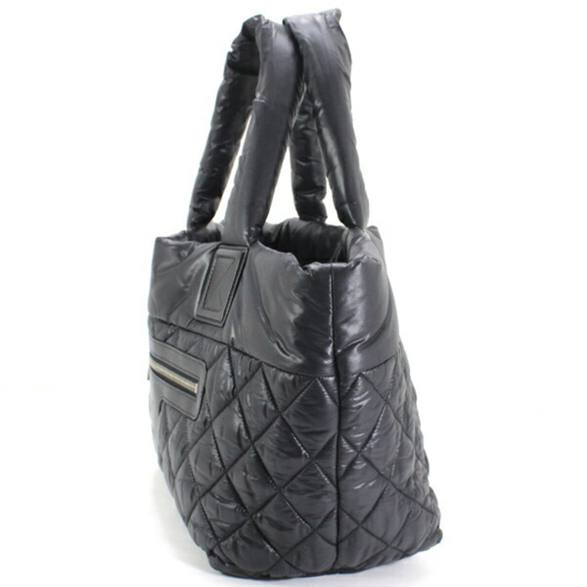 Coco Cocoon Nylon Handbag Tote Bag (Pre-Owned) - Chanel - Modalova