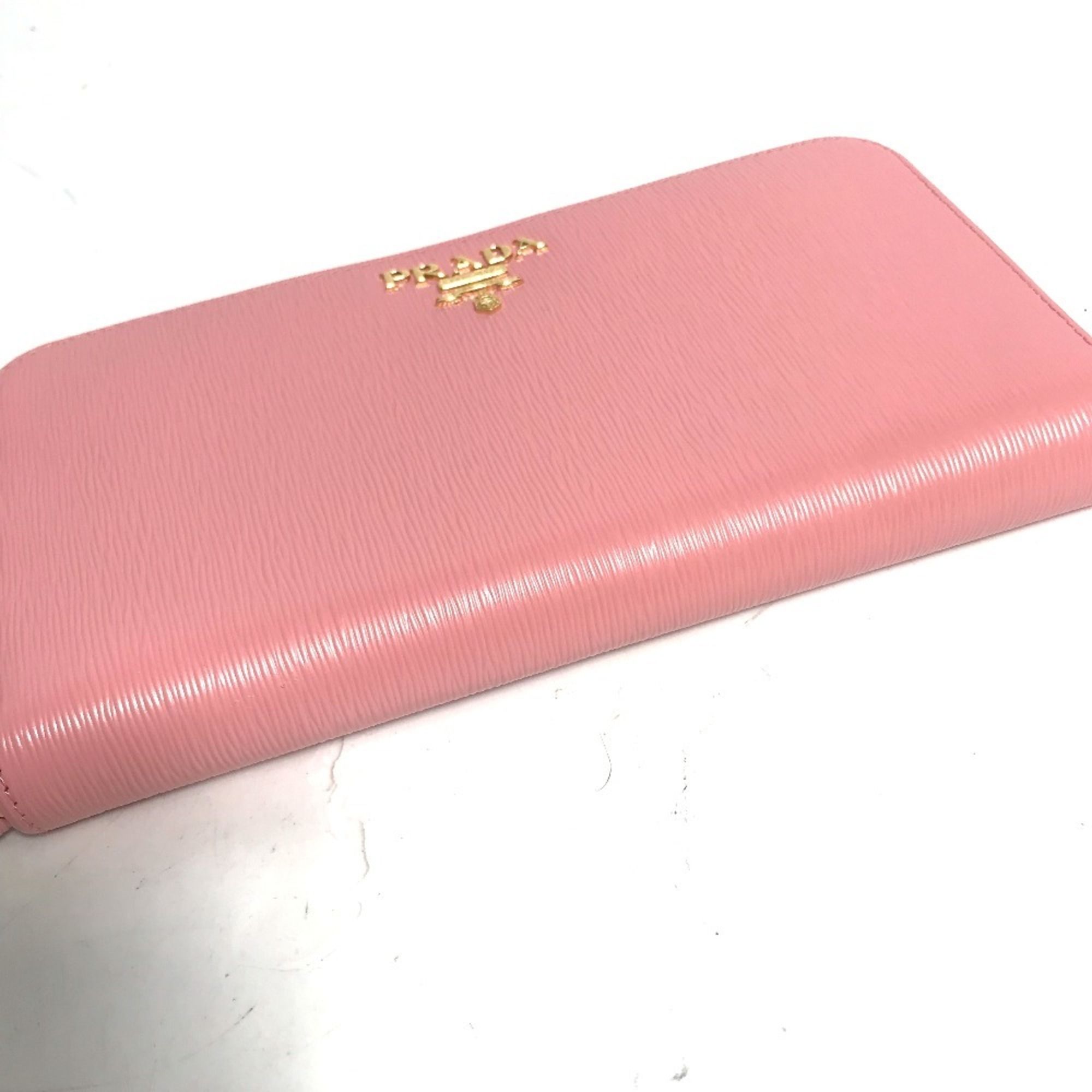 Saffiano Metal Long Wallet (Bi-Fold) (Pre-Owned) - Prada - Modalova