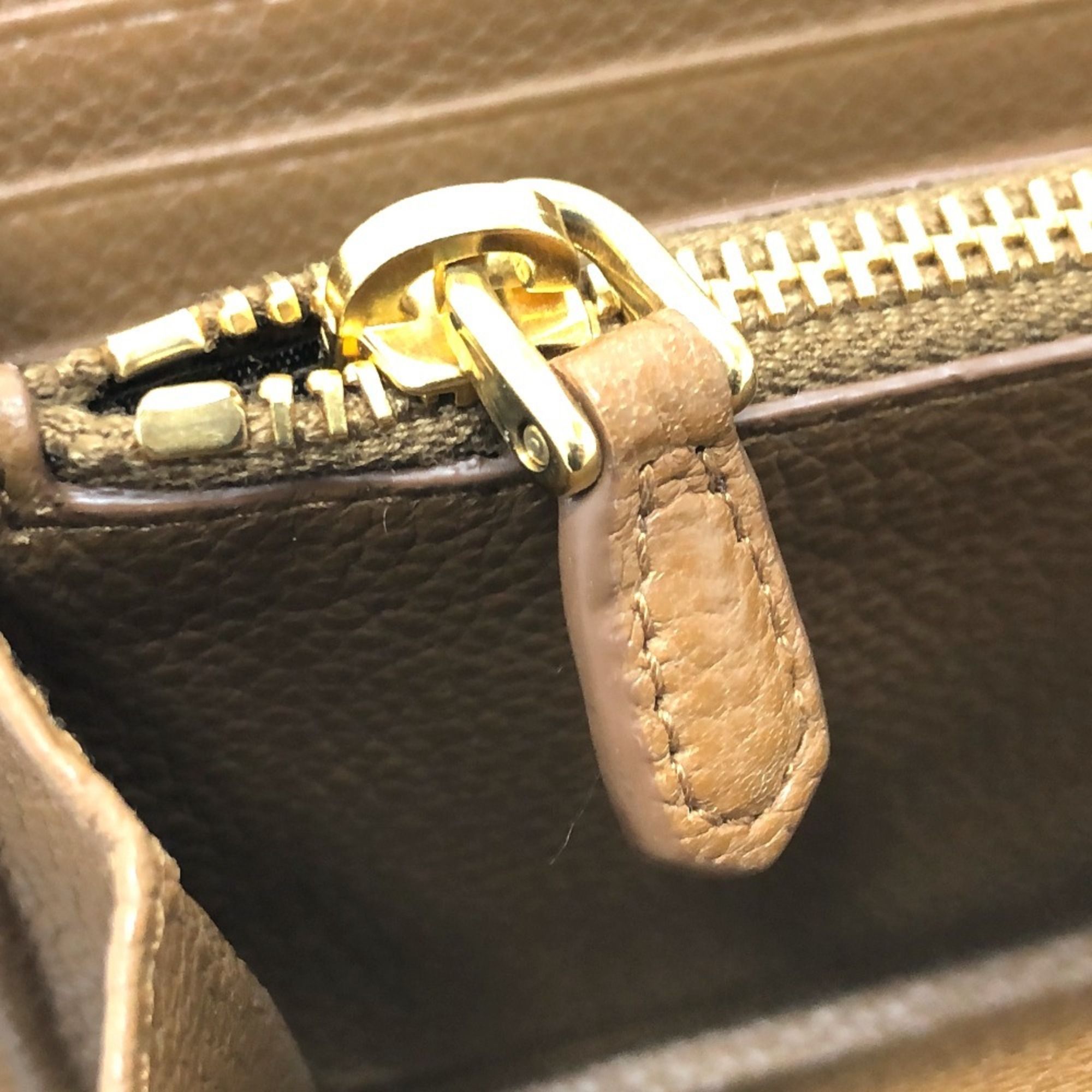 Leather Long Wallet (Bi-Fold) (Pre-Owned) - Prada - Modalova