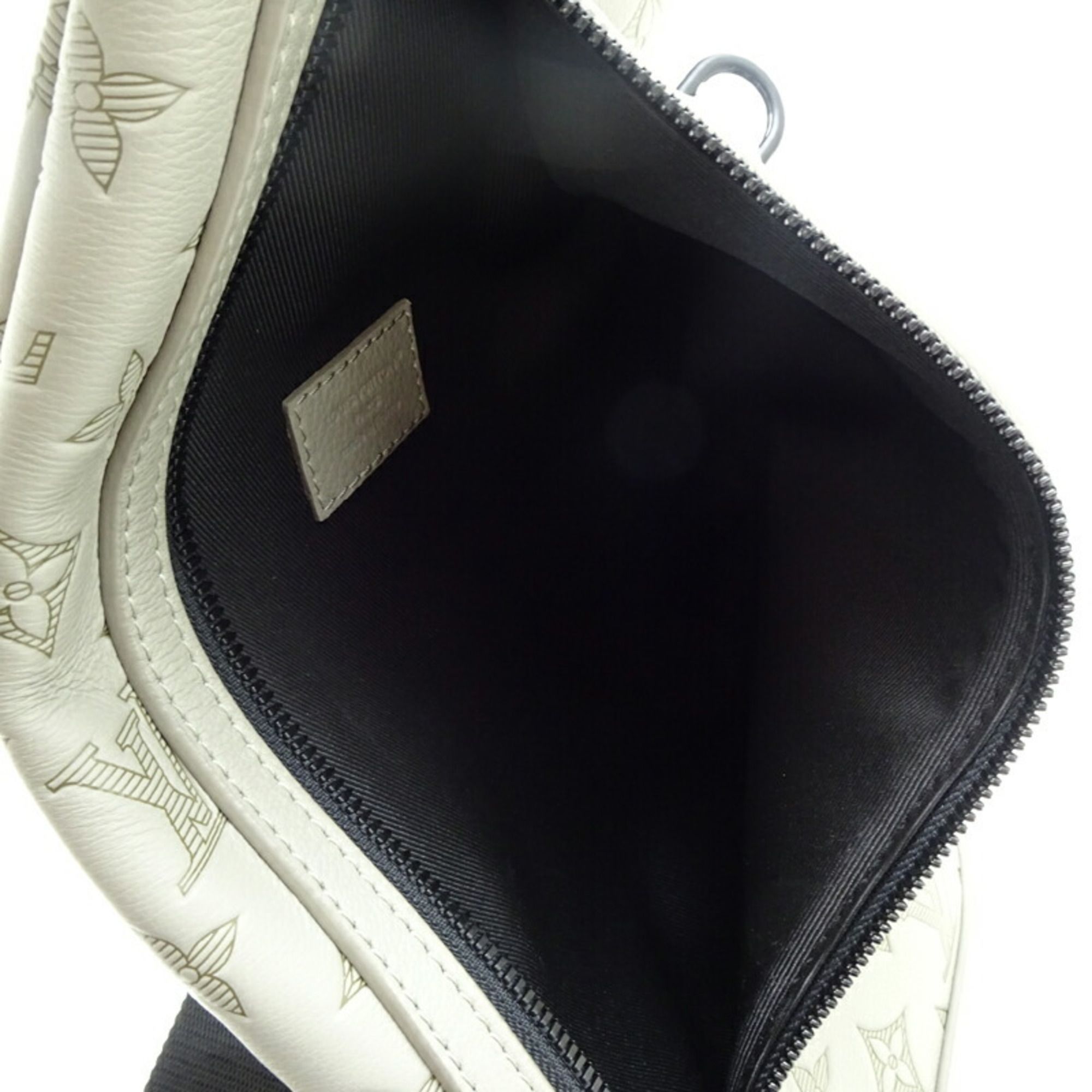 Monogram Shadow Pouch Sling Bag (Pre-Owned) - Louis Vuitton - Modalova