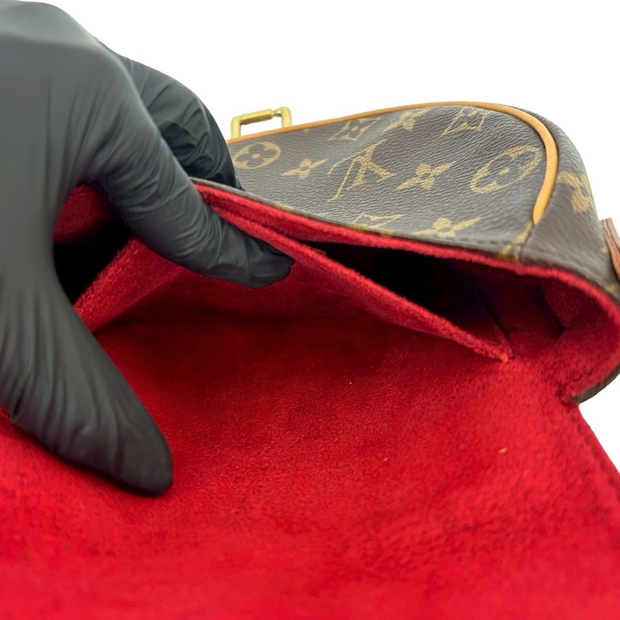 Leather Pvc Pochette Shoulder Bag (Pre-Owned) - Louis Vuitton - Modalova