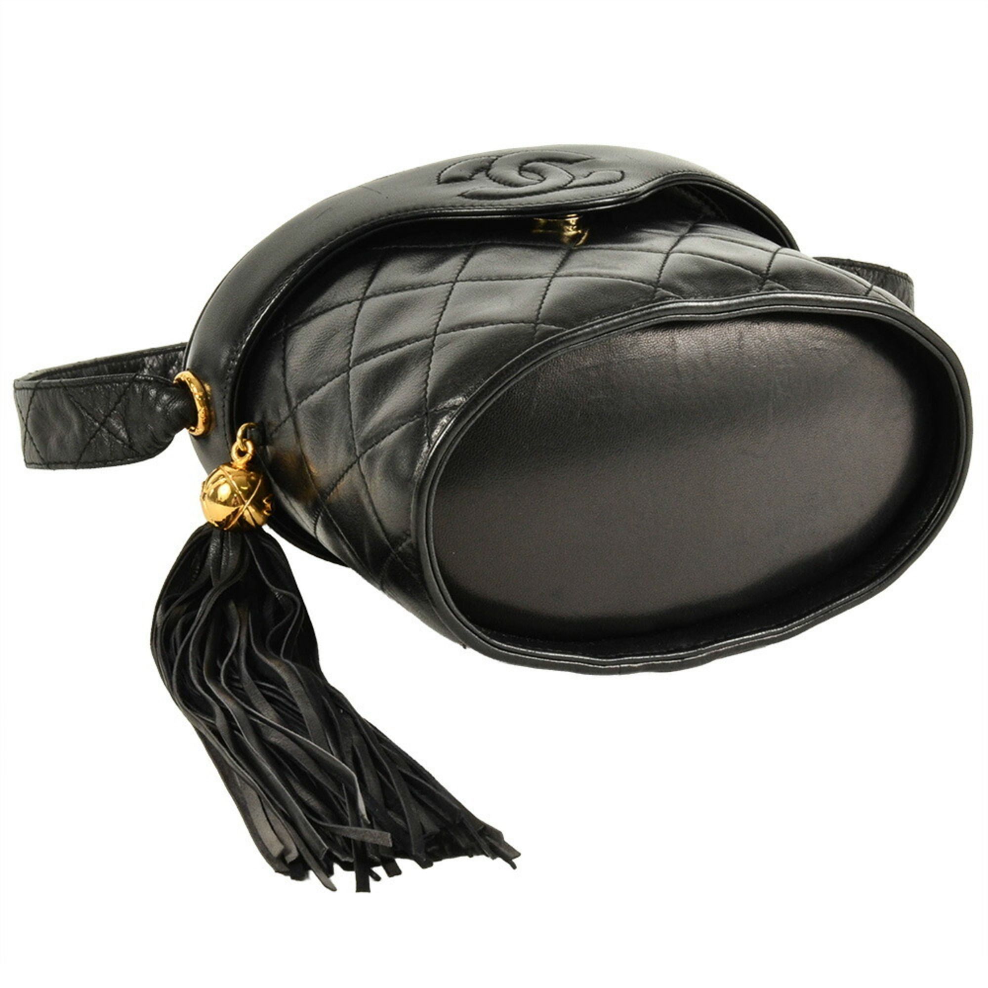 Matelasse Leather Shoulder Bag (Pre-Owned) - Chanel - Modalova
