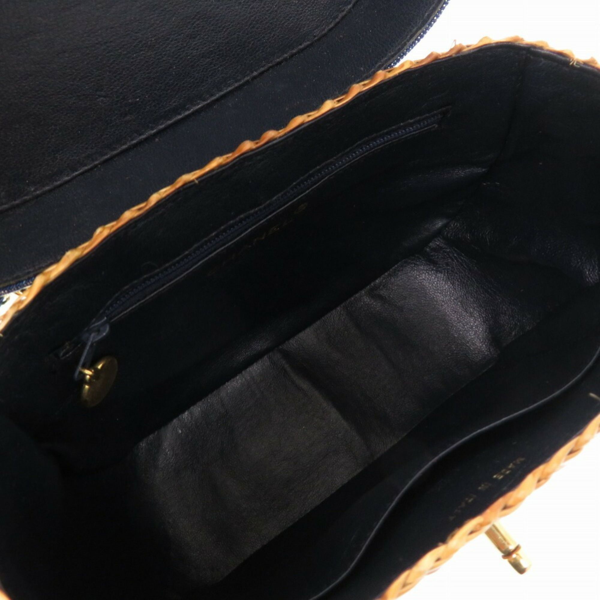 Straw Leather Shoulder Bag (Pre-Owned) - Chanel - Modalova