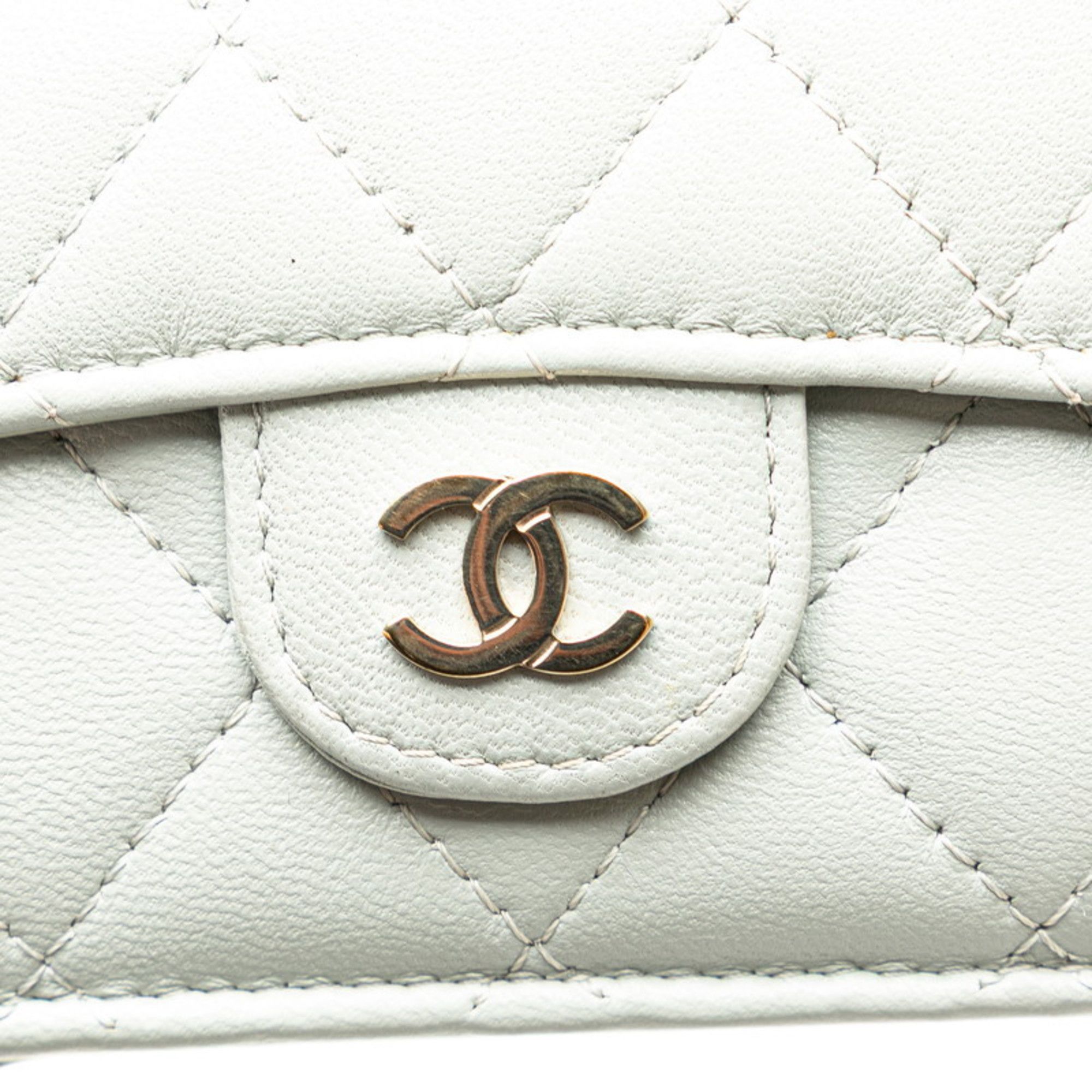 Leather Wallet (Tri-Fold) (Pre-Owned) - Chanel - Modalova