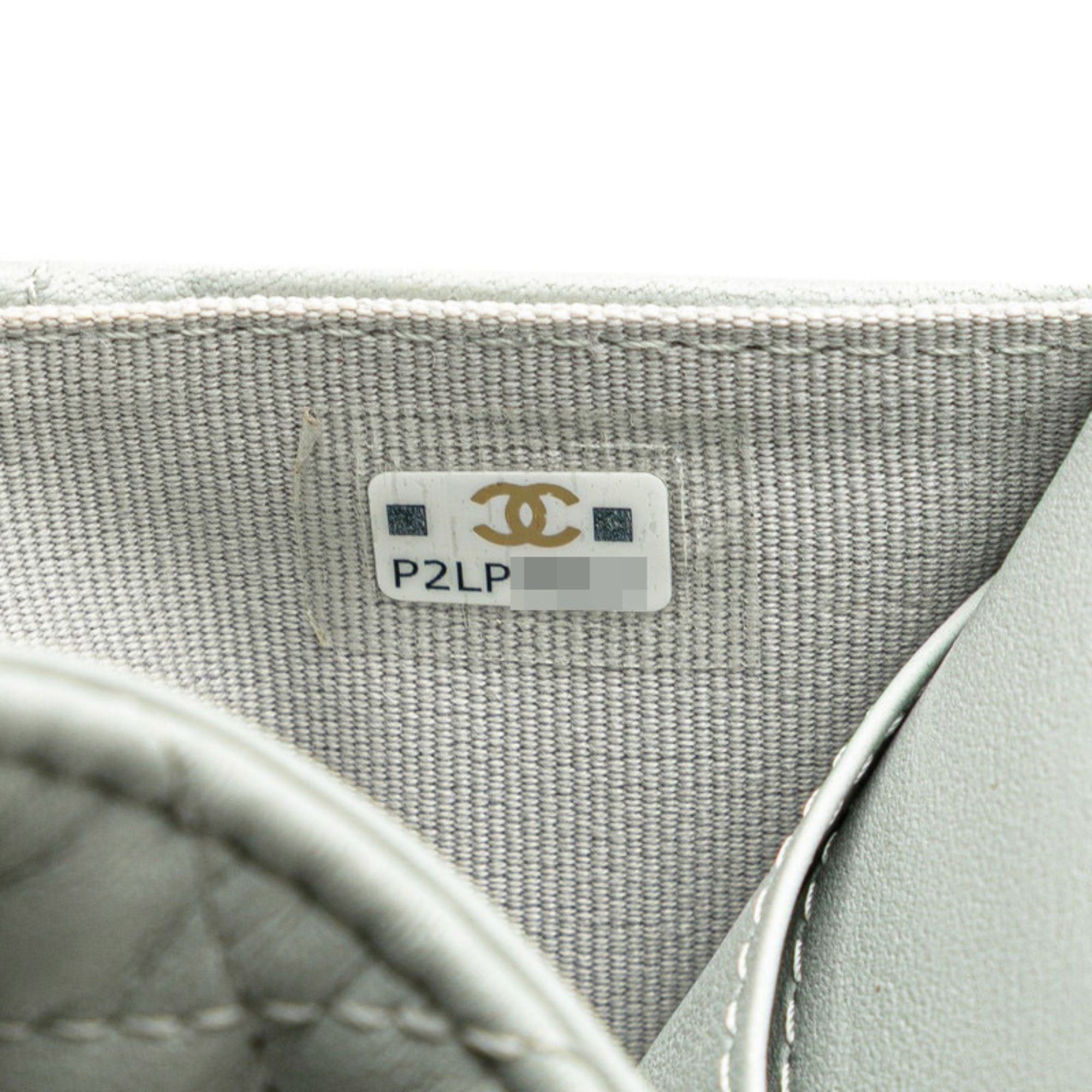 Leather Wallet (Tri-Fold) (Pre-Owned) - Chanel - Modalova