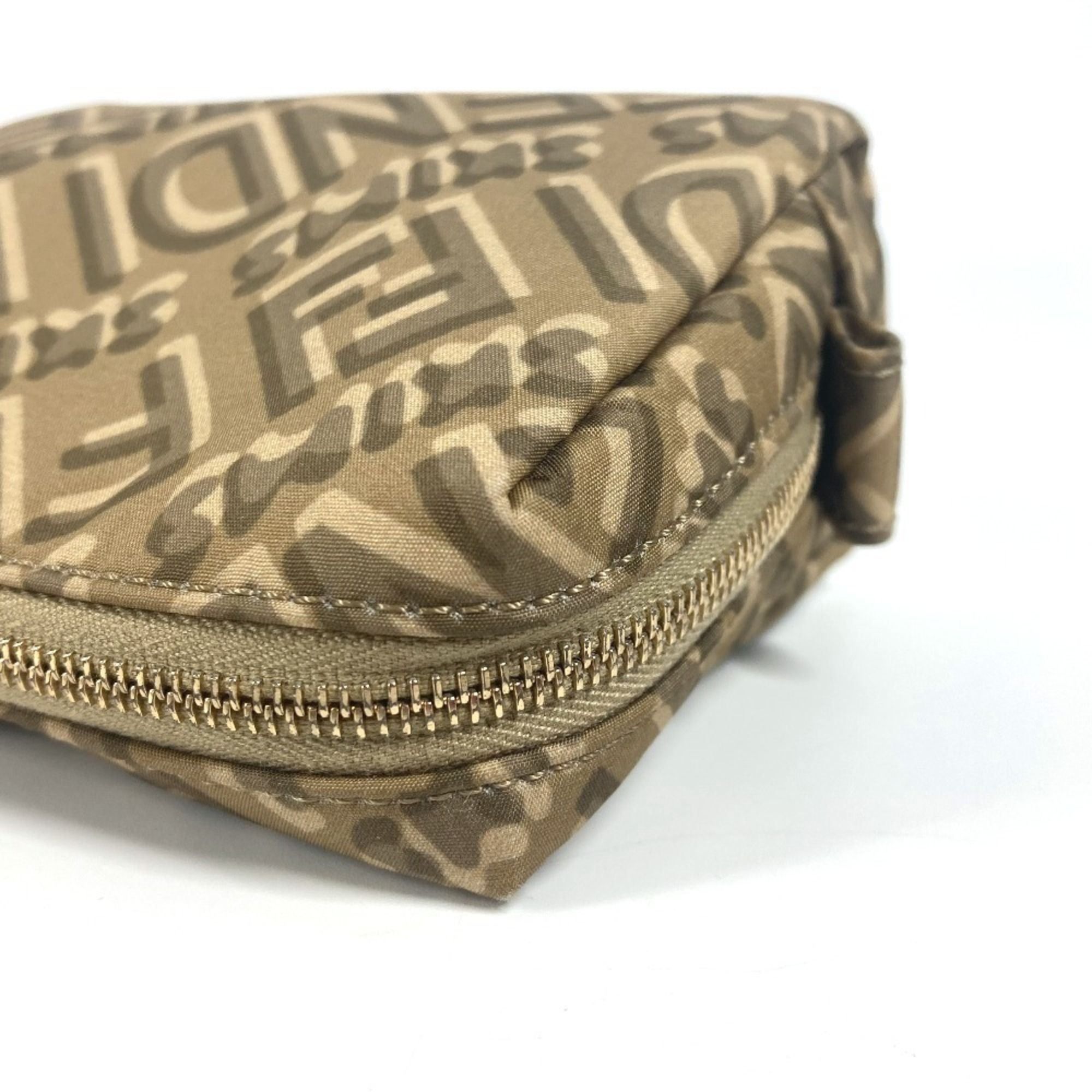 Fendi Beige Nylon Pouch (Pre-Owned) - Fendi - Modalova