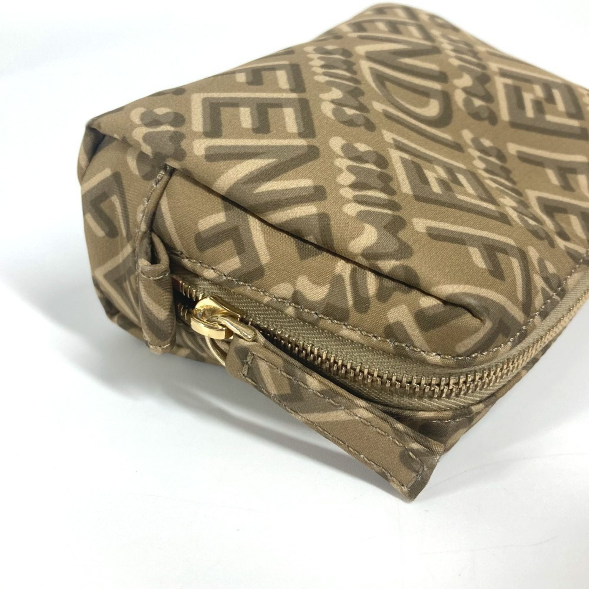 Fendi Beige Nylon Pouch (Pre-Owned) - Fendi - Modalova