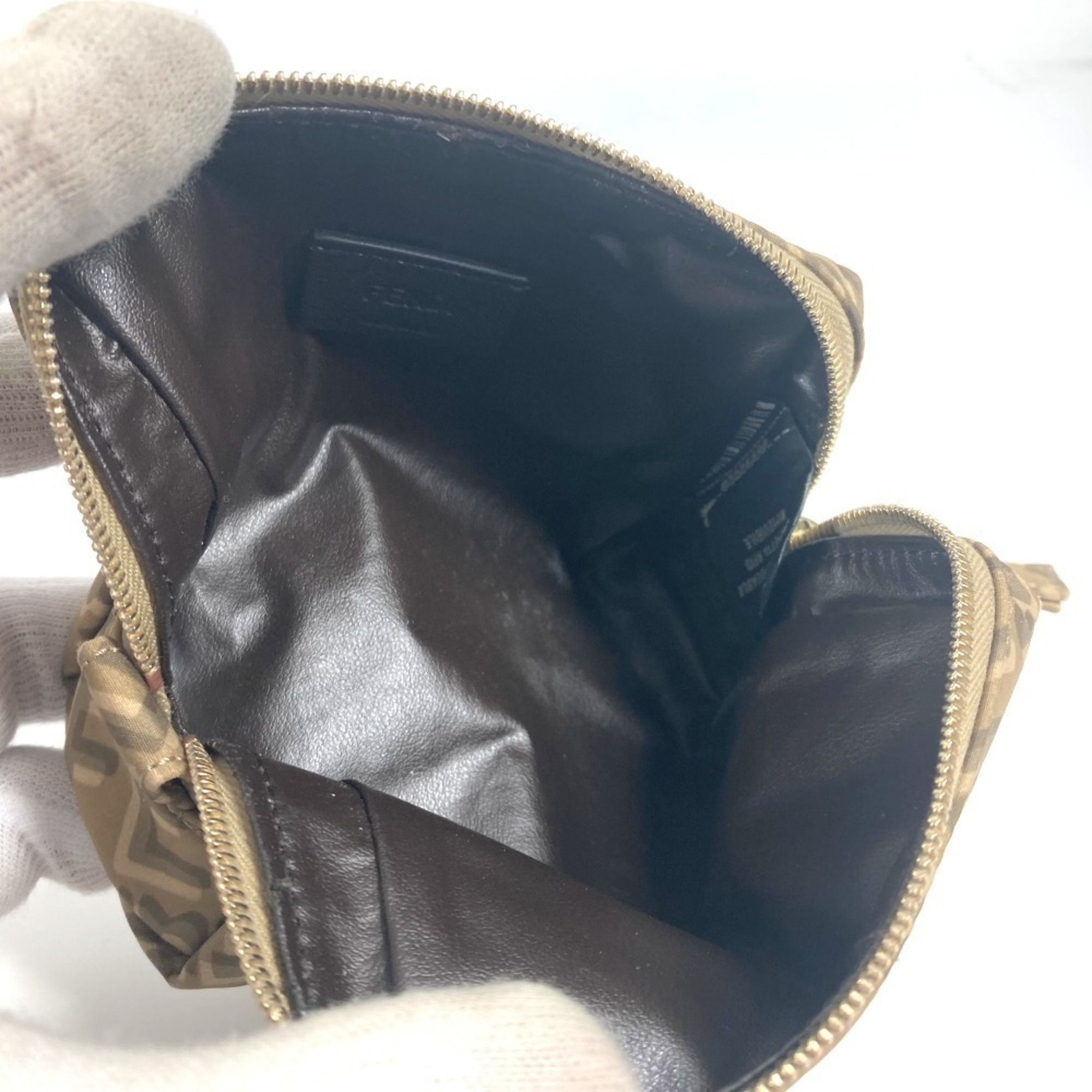 Fendi Beige Nylon Pouch (Pre-Owned) - Fendi - Modalova