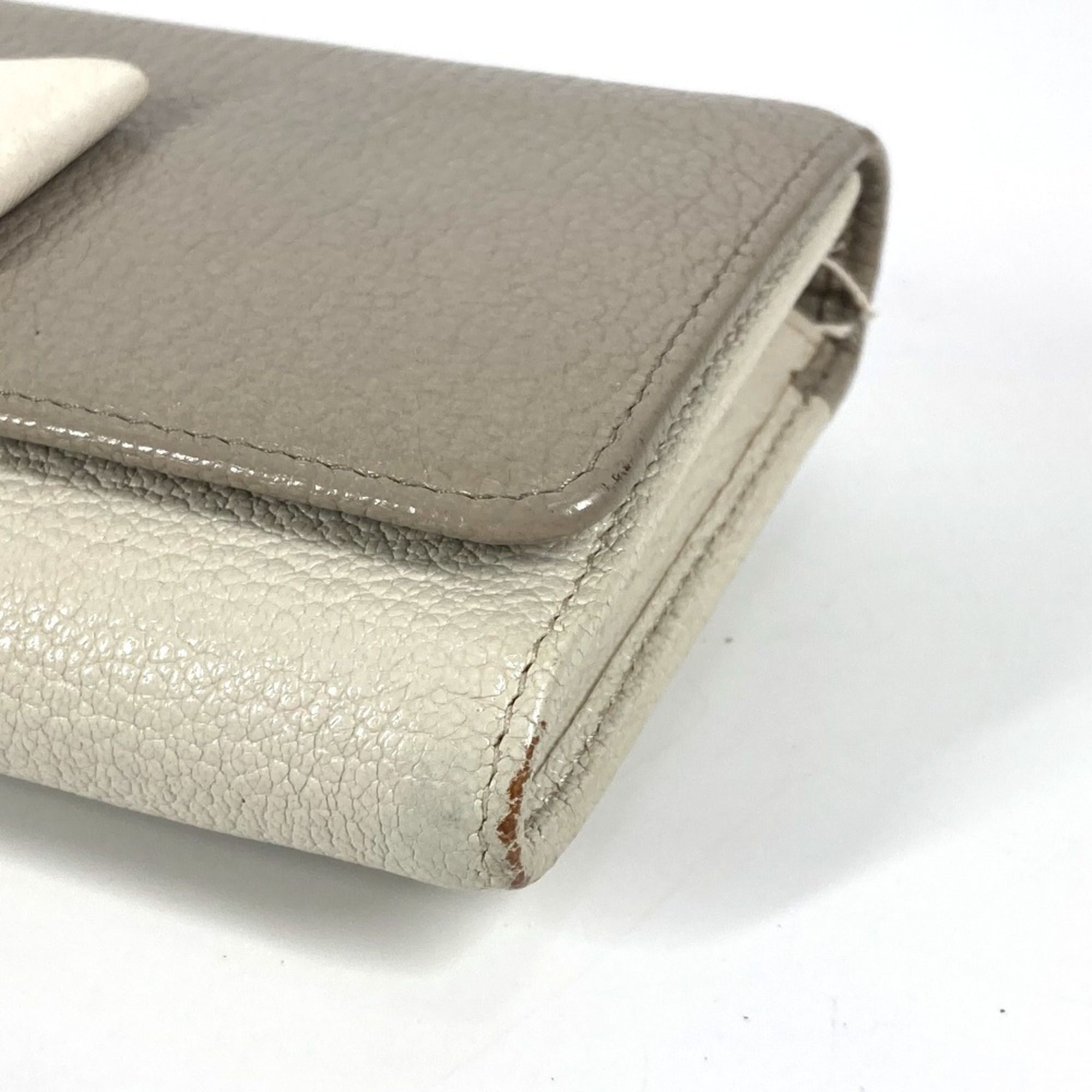 Leather Long Wallet (Bi-Fold) (Pre-Owned) - Miu Miu - Modalova
