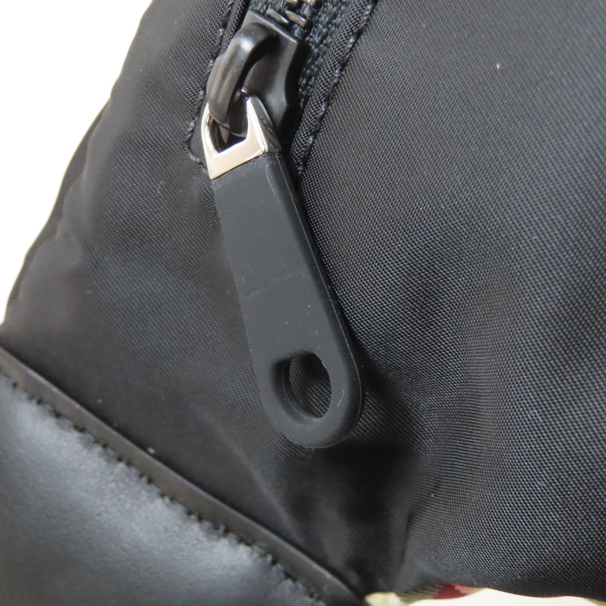 Nylon Canvas Sling Bag (Pre-Owned) - Burberry - Modalova