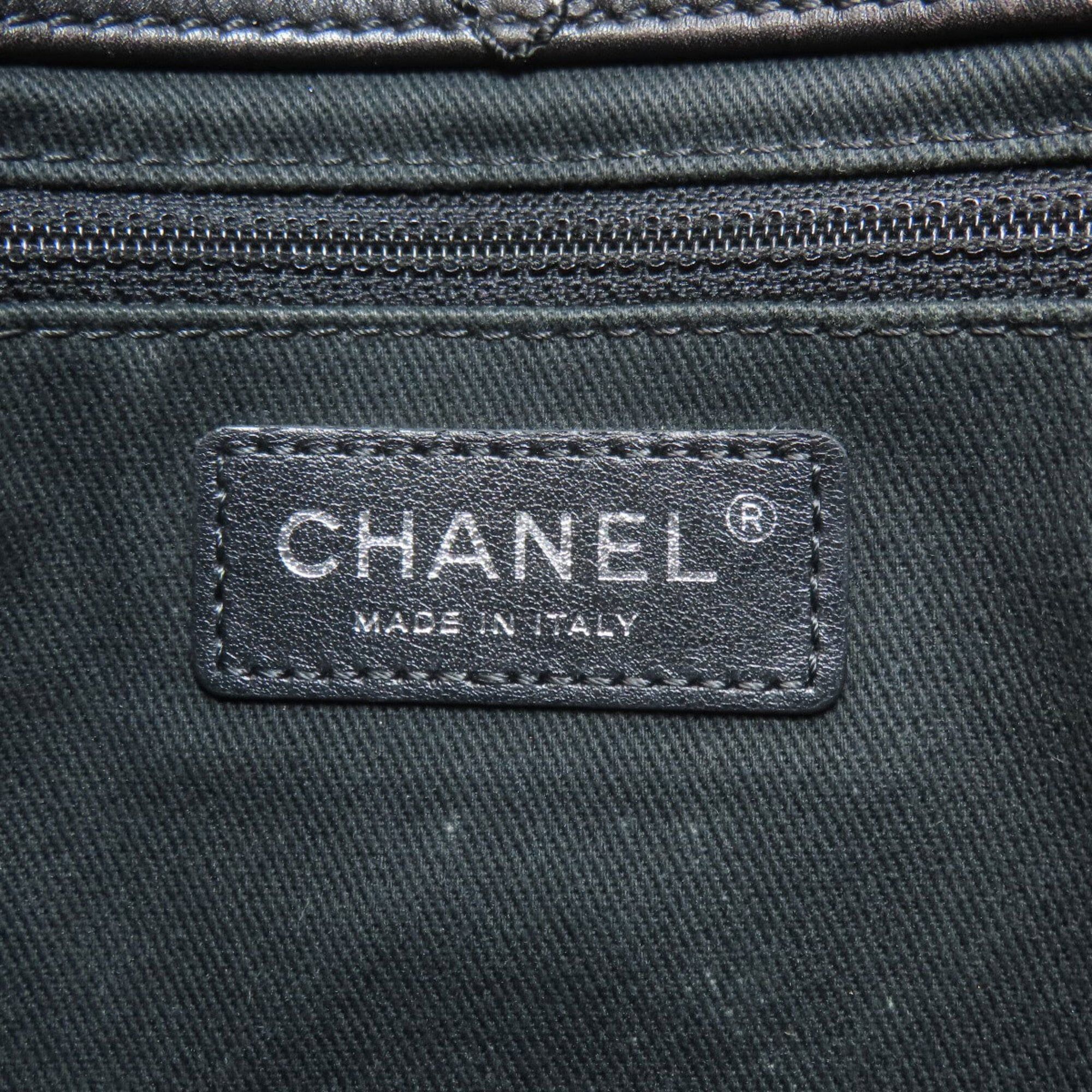 Leather Shoulder Bag (Pre-Owned) - Chanel - Modalova